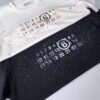 6931a1dbccd8ab3d7af95e9f 25ss Maison Margiela Hand-painted Logo T-Shirt, Inspired by 80s Retro Aesthetic, Premium 310g Dyed Fabric, Short Sleeve Unisex Tee