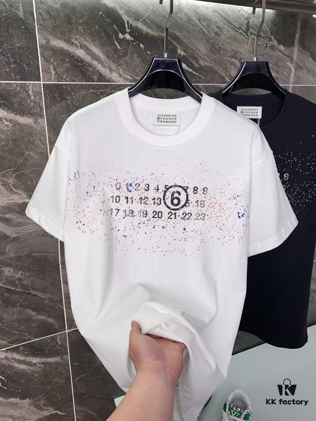 6931a1dbccd8ab3d7af95ea0 25ss Maison Margiela Hand-painted Logo T-Shirt, Inspired by 80s Retro Aesthetic, Premium 310g Dyed Fabric, Short Sleeve Unisex Tee