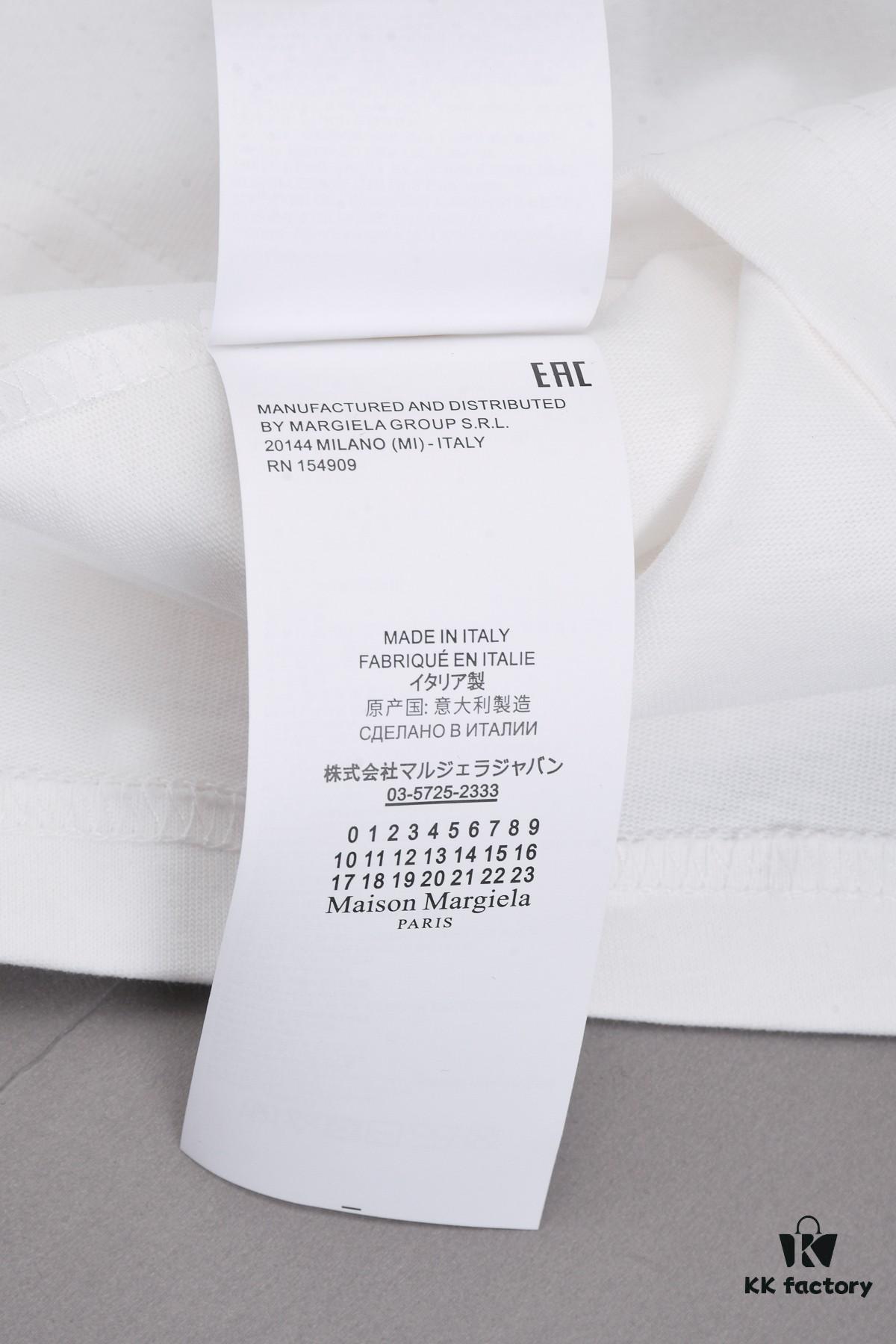 6931a1dfccd8ab3d7af95ef7 New Arrival 25S Maison Margiela Classic Flocked Letter T-Shirt, Garment-Washed Cotton Fabric, Unisex Loose Fit