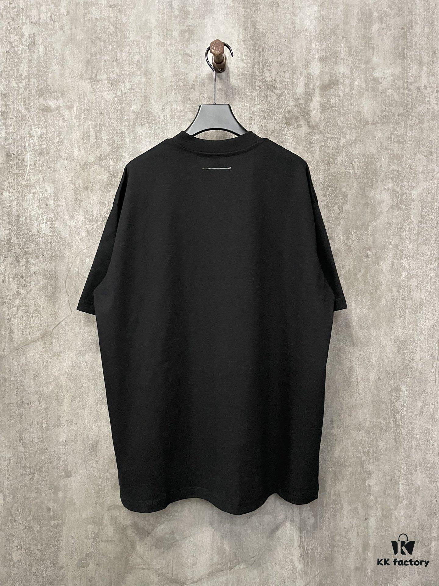 6931a1e4ccd8ab3d7af95f56 MM6 Maison Margiela 24SS Heavyweight 380g Short Sleeve T-Shirt with Classic Number Logo Puff Print