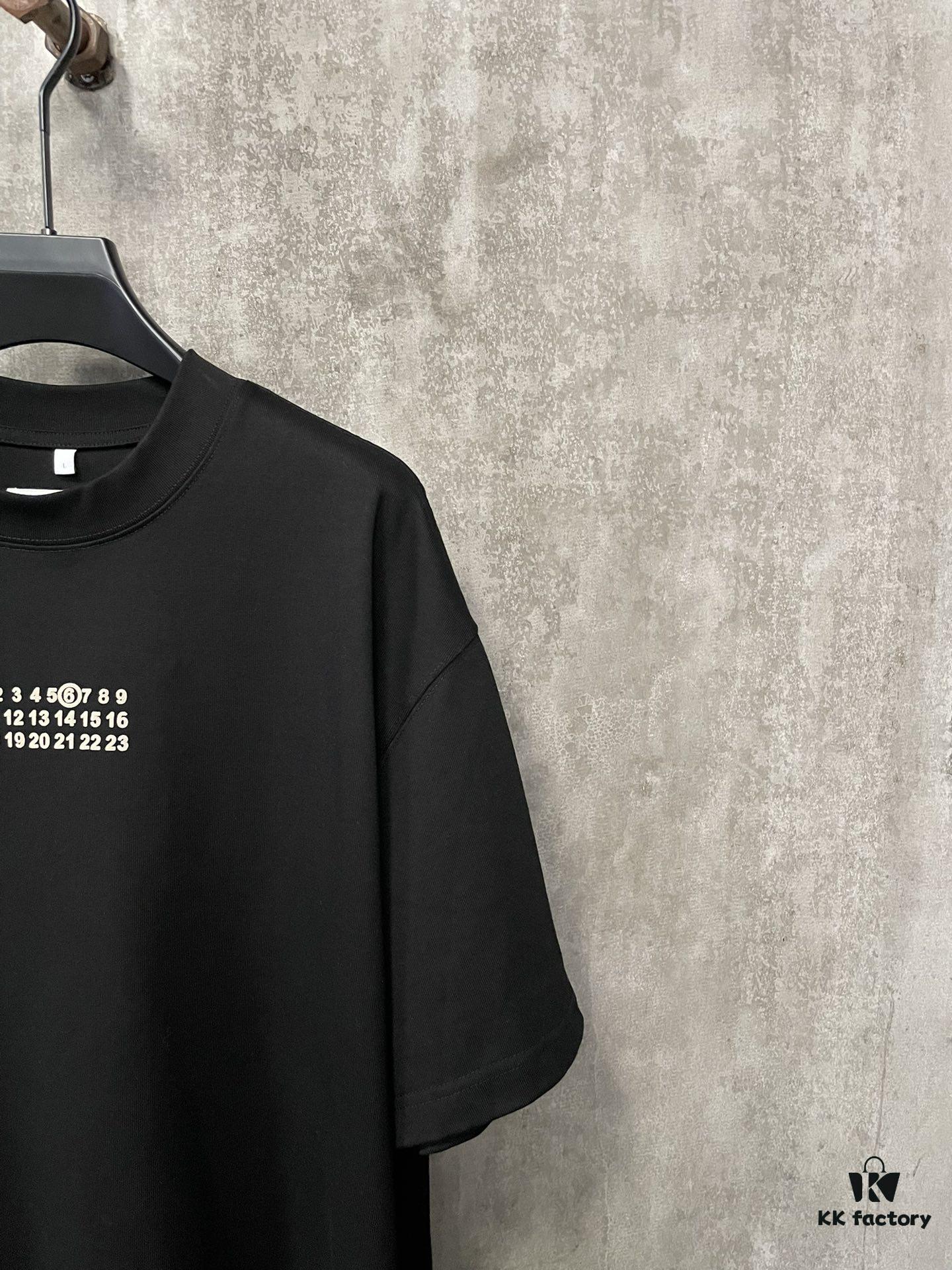 6931a1e4ccd8ab3d7af95f58 MM6 Maison Margiela 24SS Heavyweight 380g Short Sleeve T-Shirt with Classic Number Logo Puff Print