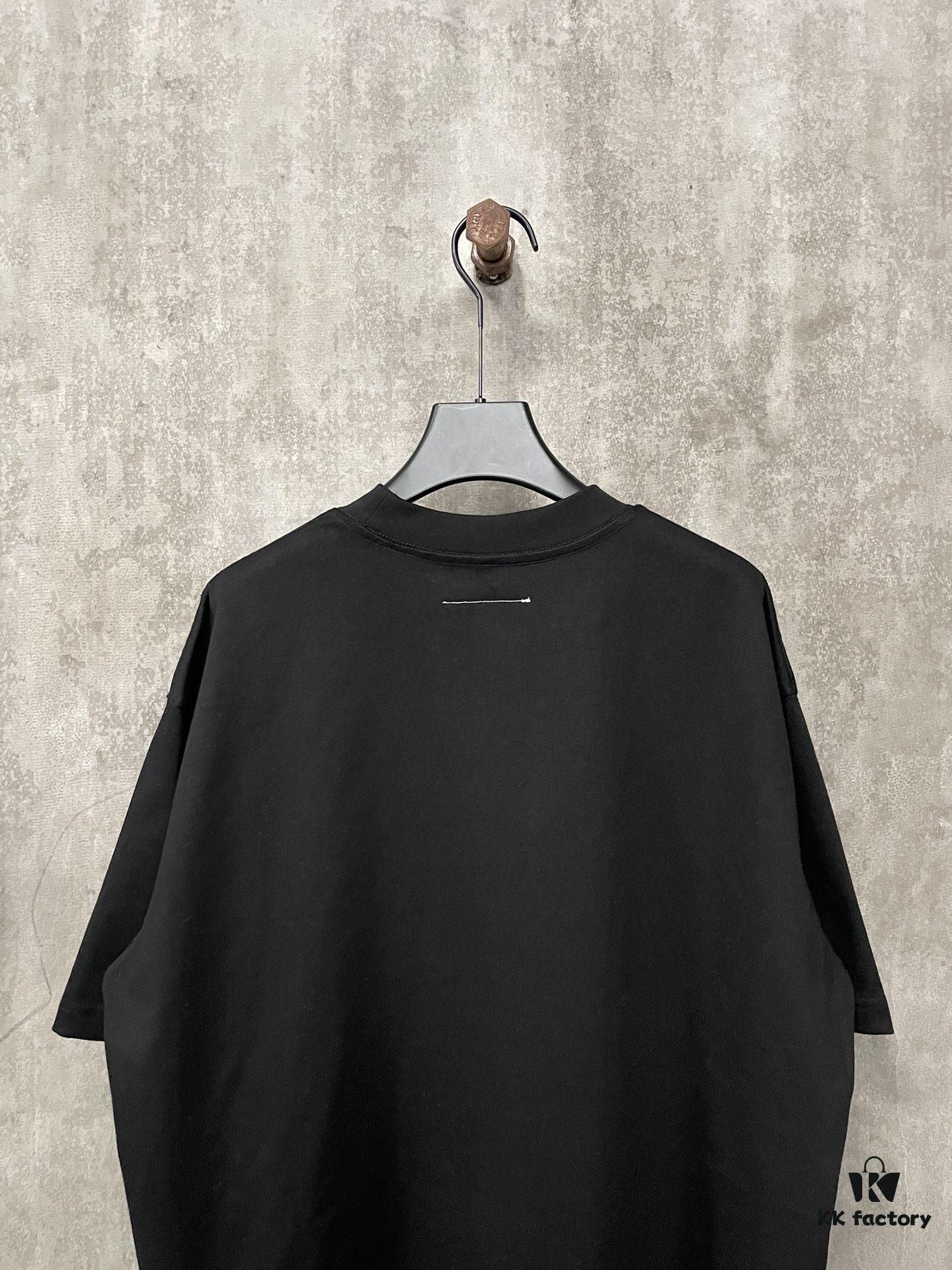 6931a1e4ccd8ab3d7af95f59 MM6 Maison Margiela 24SS Heavyweight 380g Short Sleeve T-Shirt with Classic Number Logo Puff Print