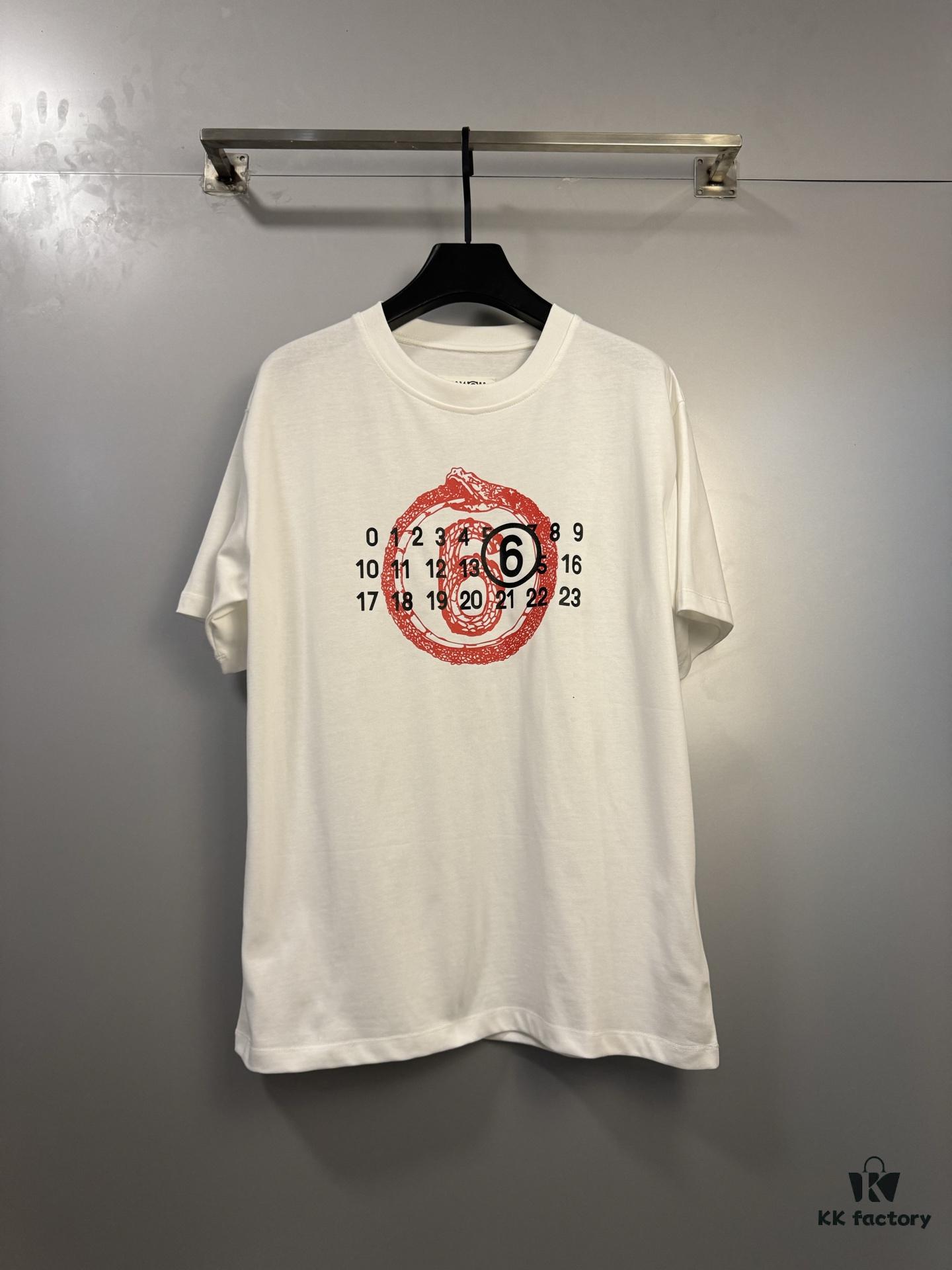 6931a1e6ccd8ab3d7af95f81 High Version Maison Margiela 2025 Year of the Snake Limited Edition Numeric Calendar Short Sleeve T-Shirt