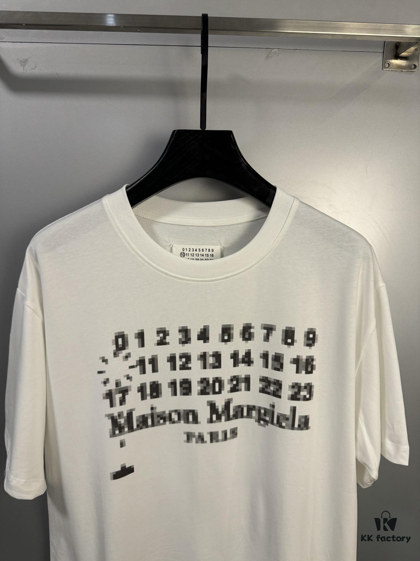 6931a1e8ccd8ab3d7af95f9f High-End Version Maison Margiela 2024 Digital Direct Printing Mosaic Number Calendar Short Sleeve T-Shirt