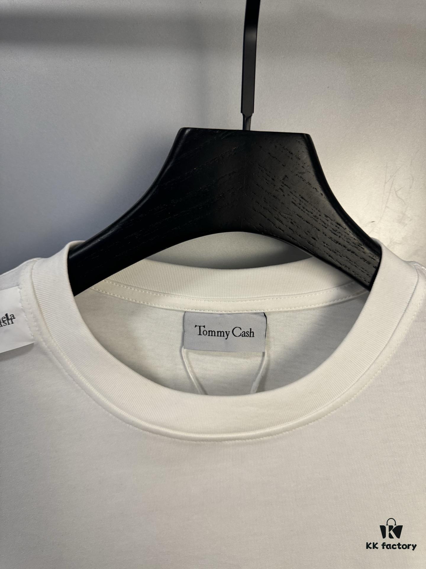6931a1e8ccd8ab3d7af95faa High-End Maison Margiela x Tommy Cash Embroidered Logo Short Sleeve T-Shirt