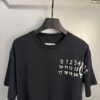 6931a1edccd8ab3d7af95ffc High-End Maison Margiela 24FW Cursive Letter Patchwork Short Sleeve T-Shirt
