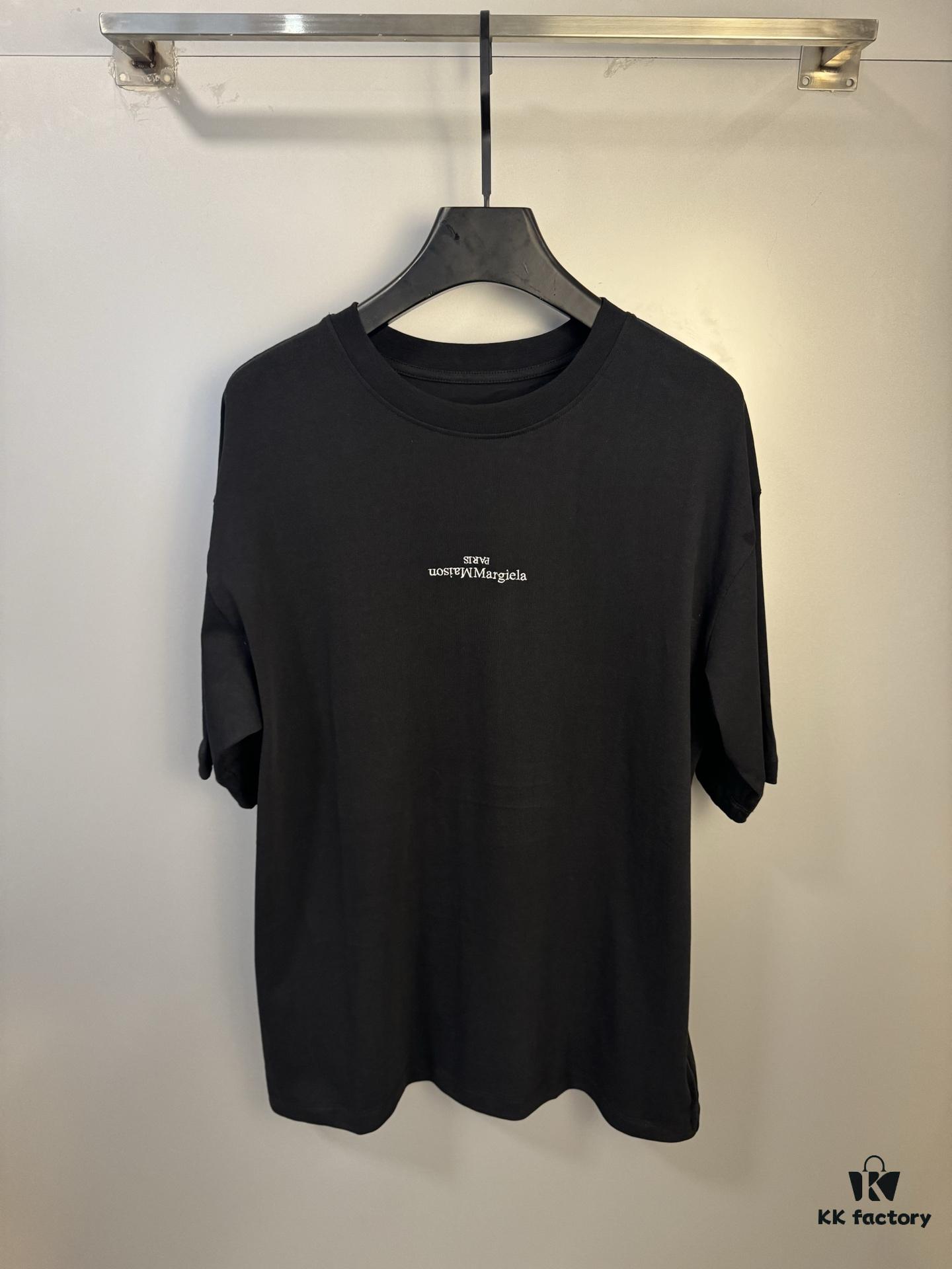 6931a1edccd8ab3d7af95ffe High-End Maison Margiela 2024 Inverted Logo Embroidered Short Sleeve T-Shirt