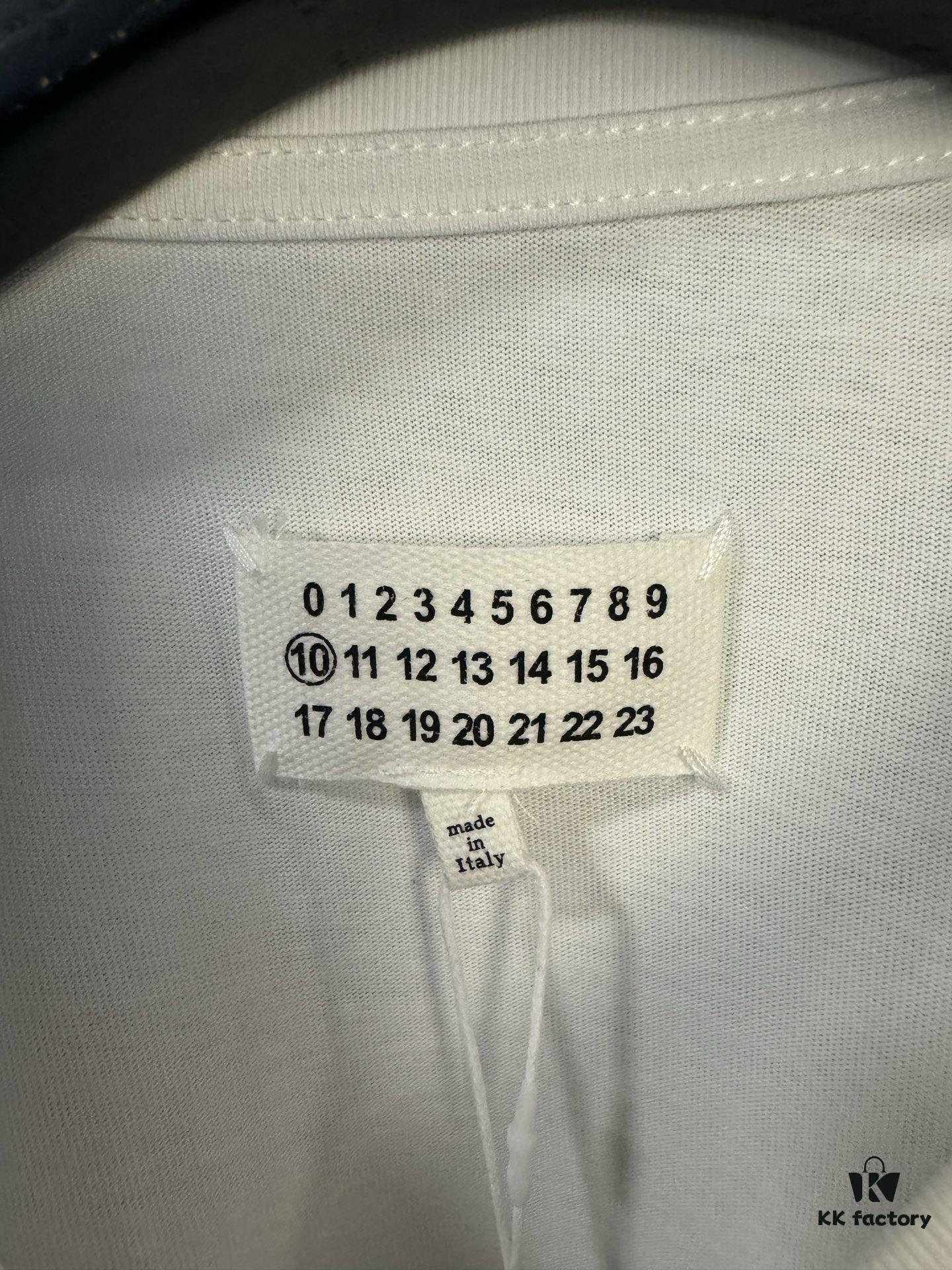 6931a1eeccd8ab3d7af9600a High-End Maison Margiela 2024 Inverted Logo Embroidered Short-Sleeve T-Shirt
