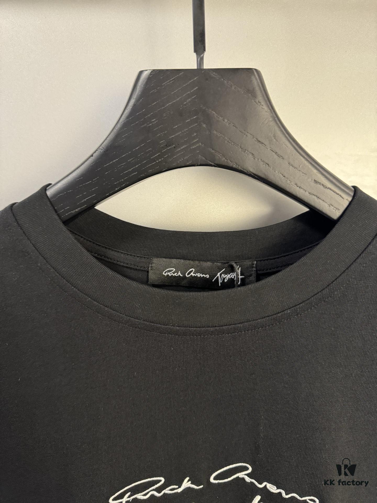 6931a1eeccd8ab3d7af96012 High-End Maison Margiela 2025 Year of the Snake Limited Edition Cracked Letter Number Short Sleeve T-Shirt