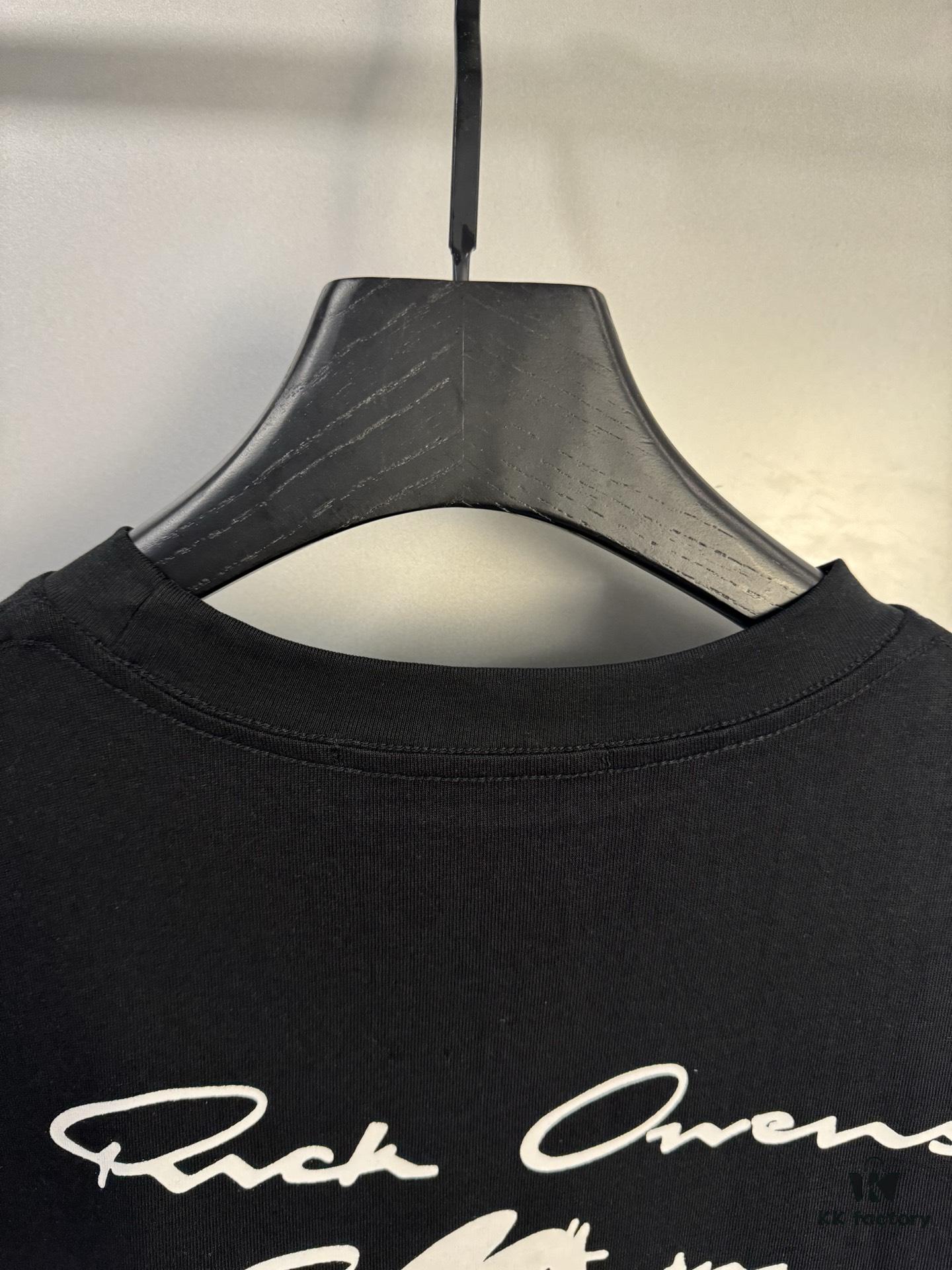 6931a1efccd8ab3d7af96017 High-End Maison Margiela 2025 Year of the Snake Limited Edition Cracked Letter Number Short Sleeve T-Shirt