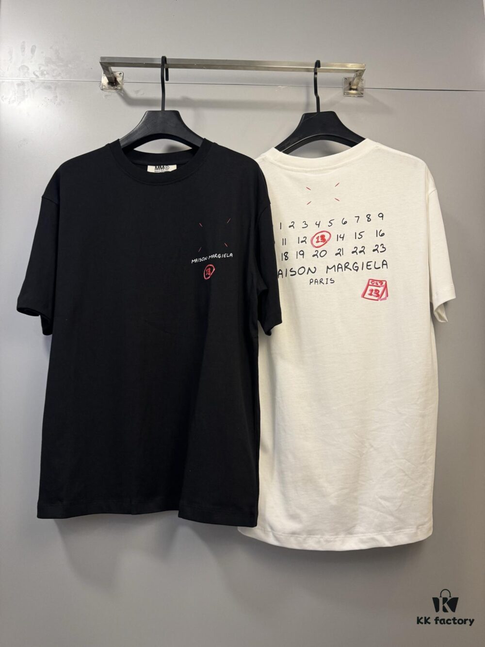 High-End Version Maison Margiela MM6 2024 Slurry Print Calendar 13 Short Sleeve T-Shirt