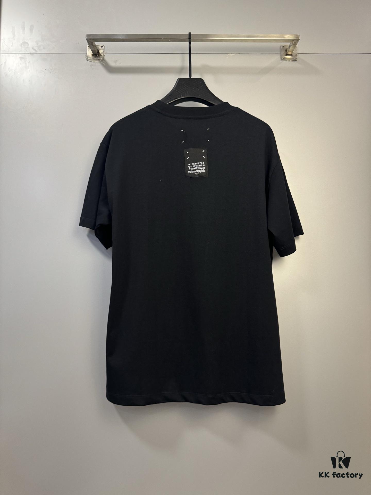 6931a1f0ccd8ab3d7af9603a High-End Version Maison Margiela 2024 Irregular Tape Number Calendar Short-Sleeve T-Shirt