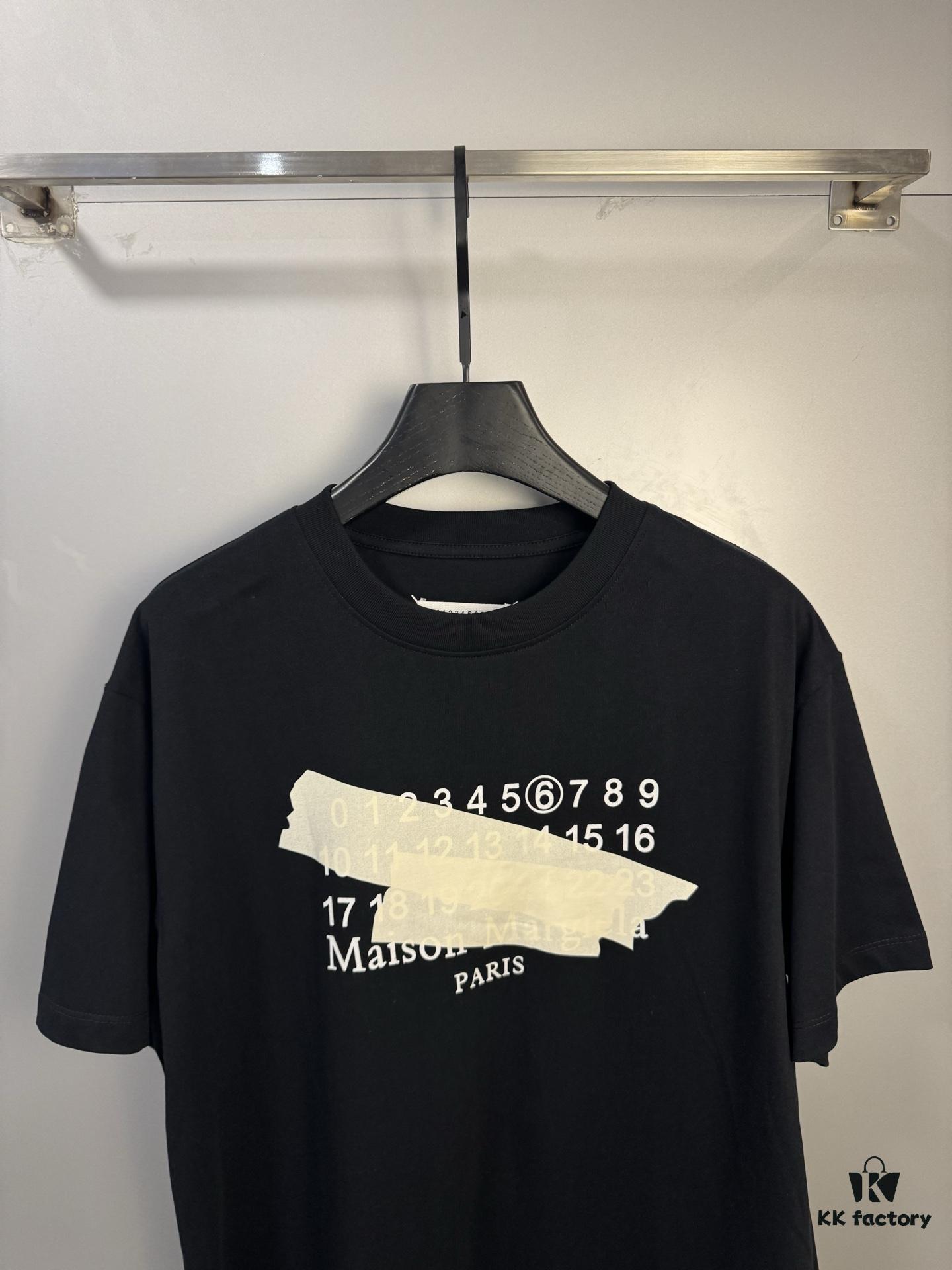 6931a1f0ccd8ab3d7af9603b High-End Version Maison Margiela 2024 Irregular Tape Number Calendar Short-Sleeve T-Shirt