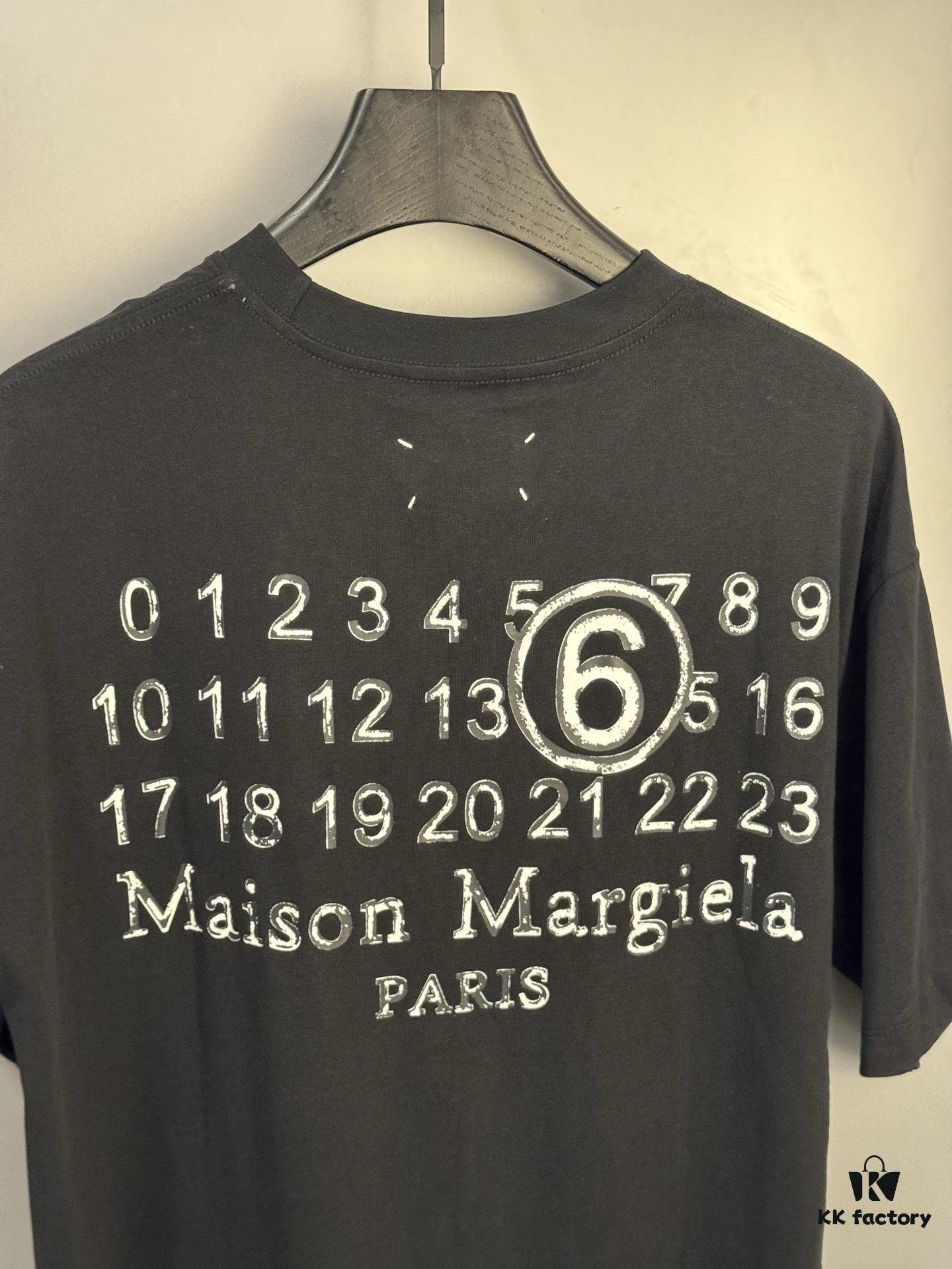 6931a1f5ccd8ab3d7af9608a High-End Maison Margiela Embroidered Chest and Back Calendar Loop 6 Short Sleeve T-Shirt