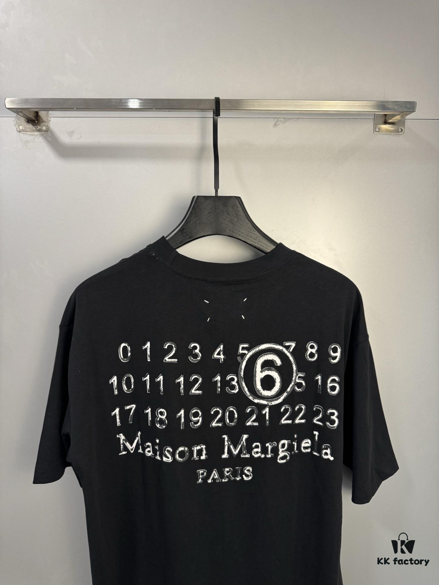 6931a1f5ccd8ab3d7af9608b High-End Maison Margiela Embroidered Chest and Back Calendar Loop 6 Short Sleeve T-Shirt