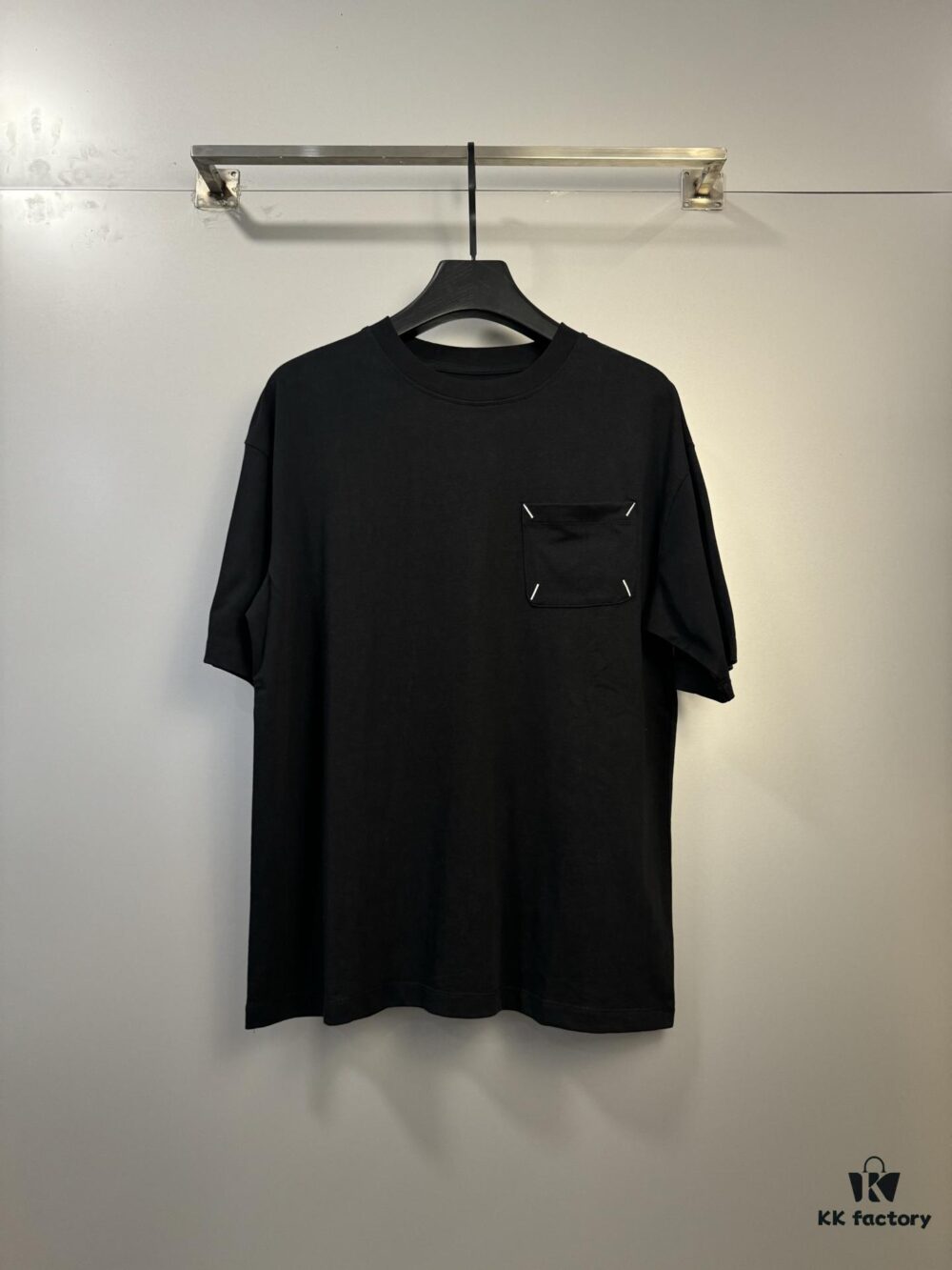 6931a1f7ccd8ab3d7af960ae High-End Maison Margiela Embroidered Minimalist Pocket T-Shirt