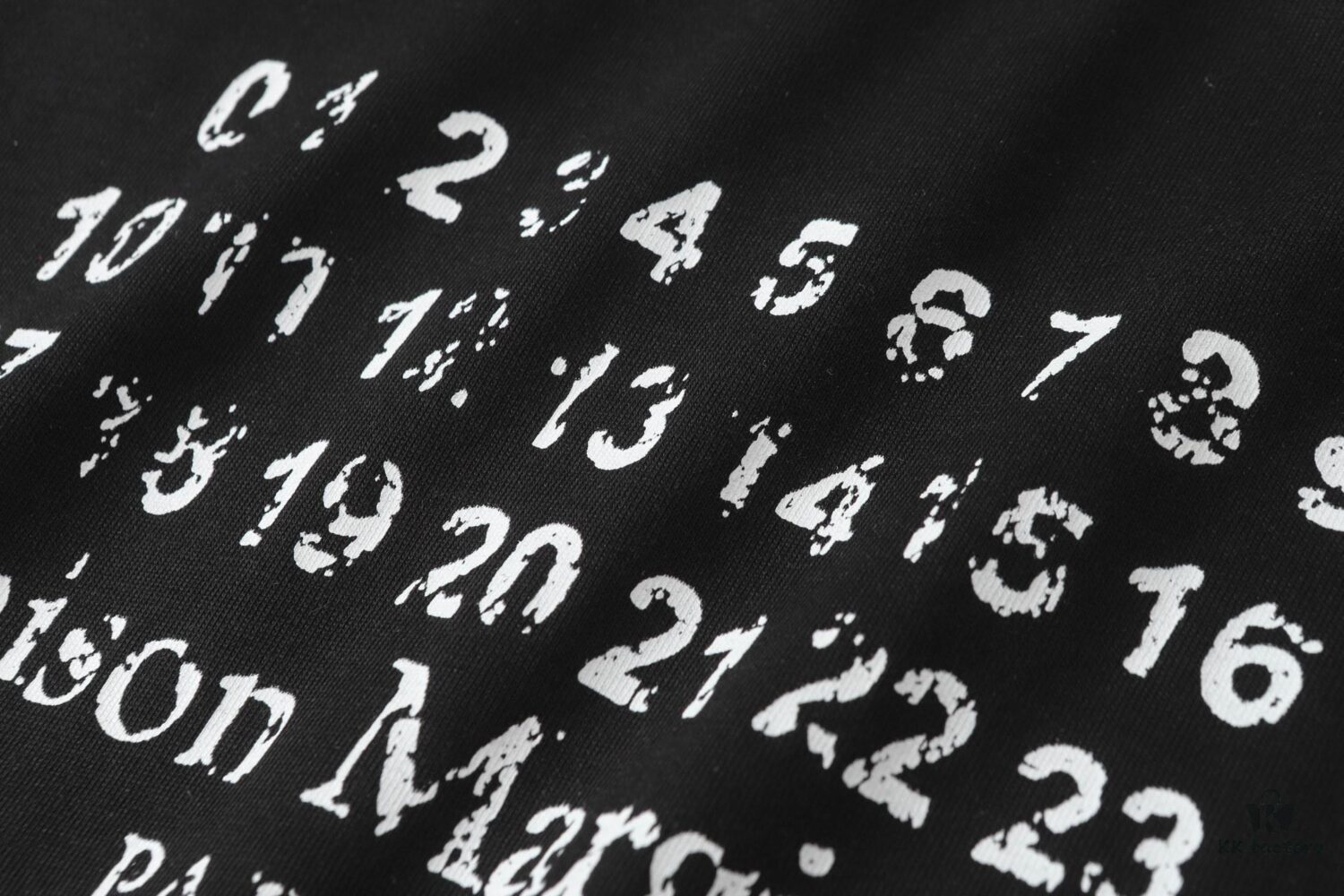 6931a1faccd8ab3d7af960e1 Maison Margiela SS25 Letter Print Logo T-Shirt Unisex Short Sleeve