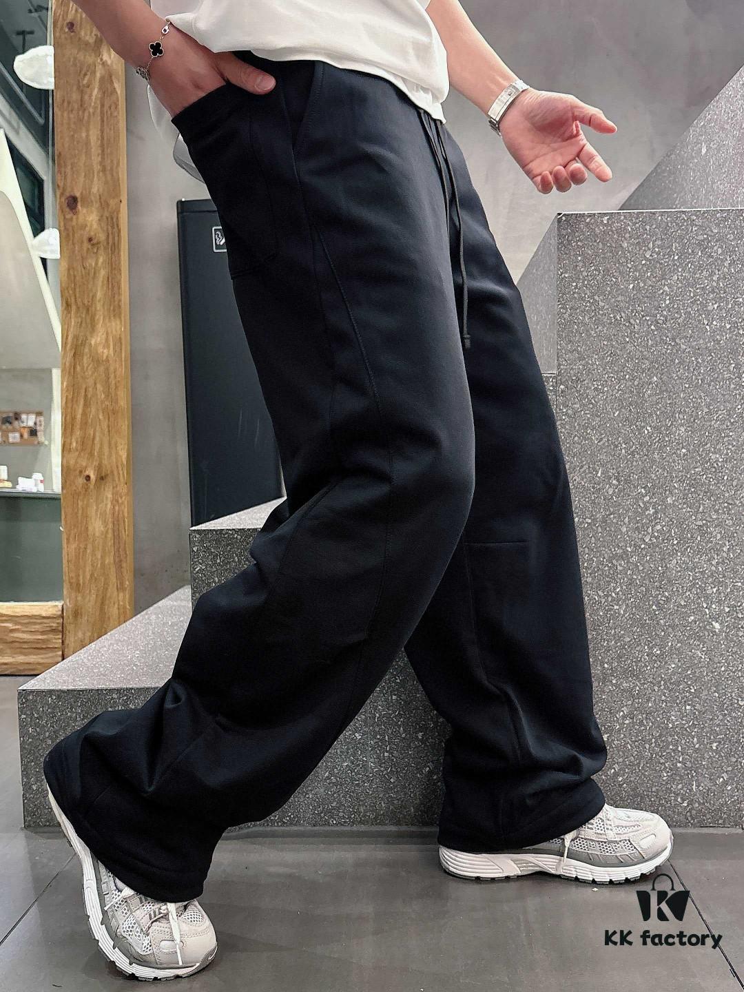6931a1fdccd8ab3d7af96122 New Maison Margiela 2025 Spring/Summer New Arrival Casual Pants! Brand Classic Logo Casual Trousers, Custom Fabric, Excellent Comfort, Highly Recognizable Texture and Premium Craftsmanship