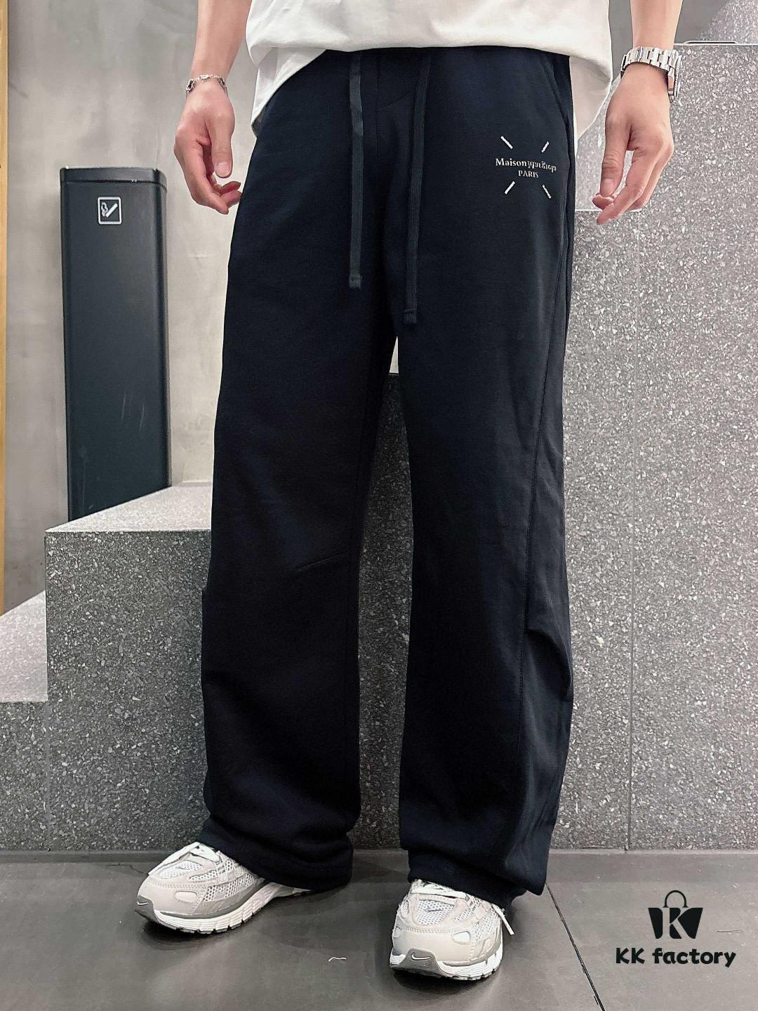 6931a1feccd8ab3d7af96123 New Maison Margiela 2025 Spring/Summer New Arrival Casual Pants! Brand Classic Logo Casual Trousers, Custom Fabric, Excellent Comfort, Highly Recognizable Texture and Premium Craftsmanship