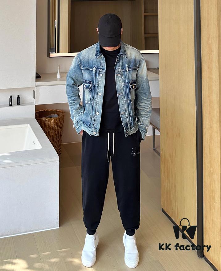 6931a1ffccd8ab3d7af9613c Maison Margiela 24FW Spring and Autumn New Classic Number Logo Pocket Four-Point Embroidered Cuffed Casual Pants Unisex