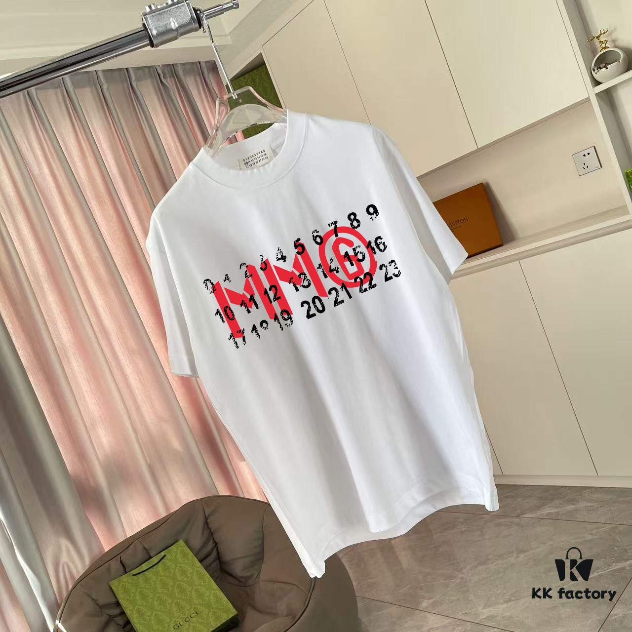 6931a201ccd8ab3d7af9616d MM6 Maison Margiela 2025 Summer New Arrival Statement Logo Print Custom 300g Fabric Short Sleeve T-Shirt Unisex