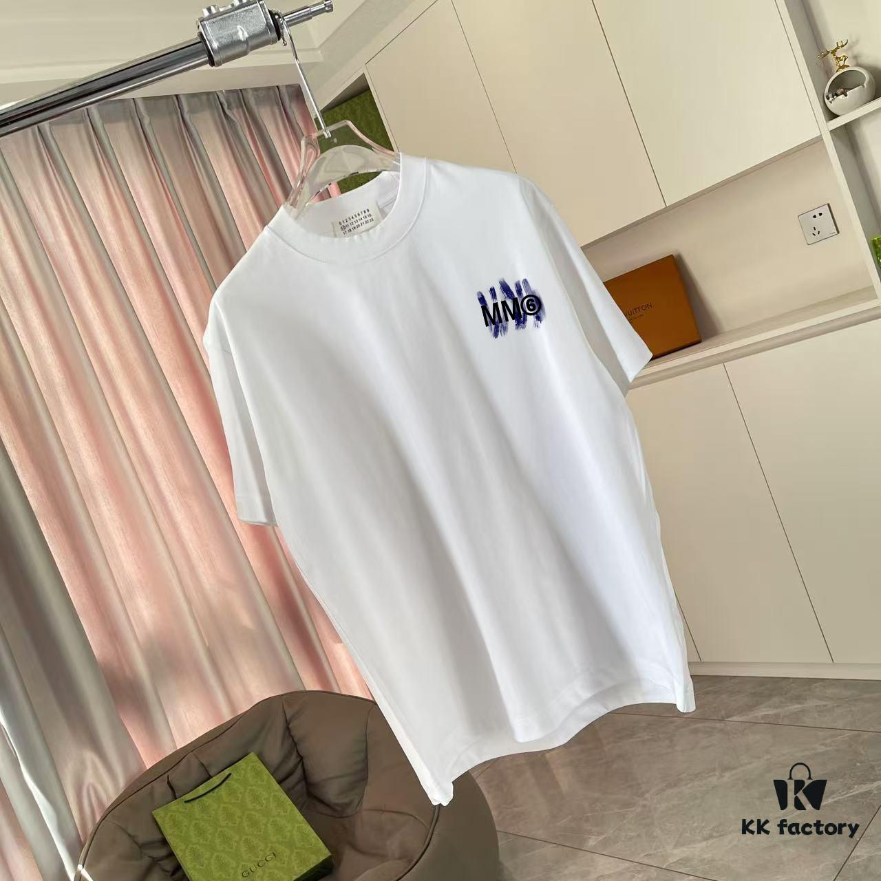 6931a205ccd8ab3d7af96190 MM6 Maison Margiela 2025 Summer New Arrival Personalized Logo Print Custom 300g Fabric Short Sleeve T-Shirt Unisex