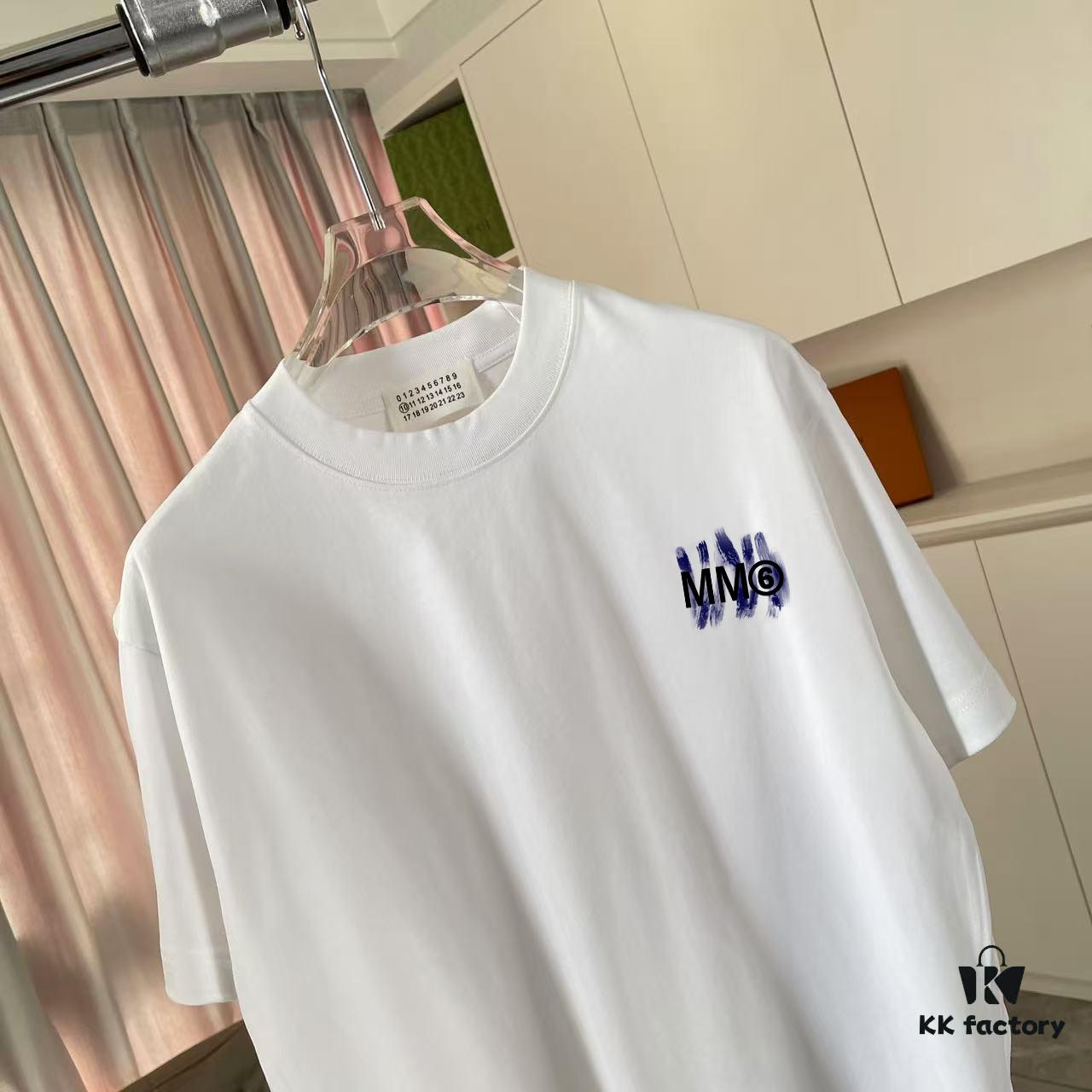 6931a205ccd8ab3d7af96191 MM6 Maison Margiela 2025 Summer New Arrival Personalized Logo Print Custom 300g Fabric Short Sleeve T-Shirt Unisex
