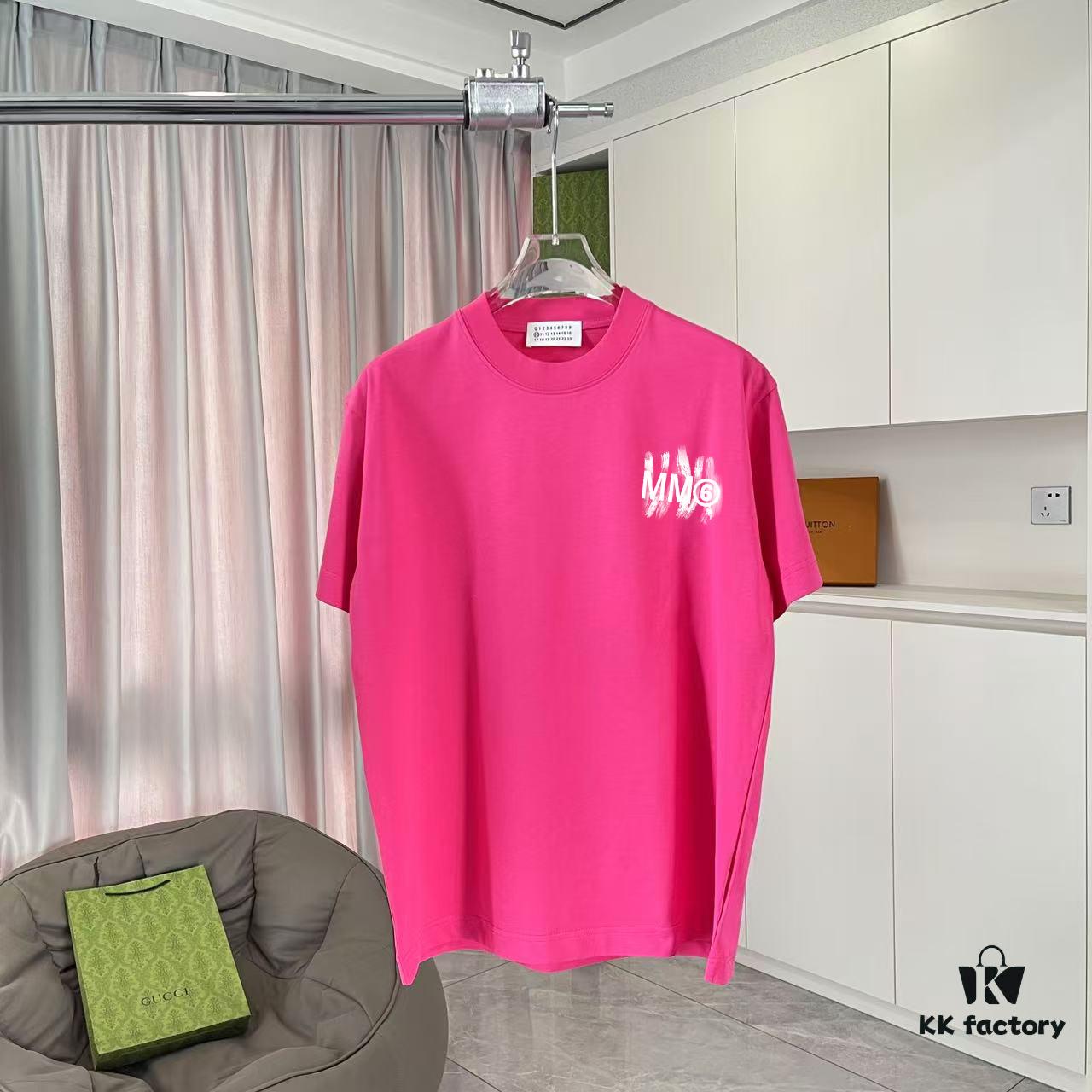 6931a205ccd8ab3d7af96193 MM6 Maison Margiela 2025 Summer New Arrival Personalized Logo Print Custom 300g Fabric Short Sleeve T-Shirt Unisex