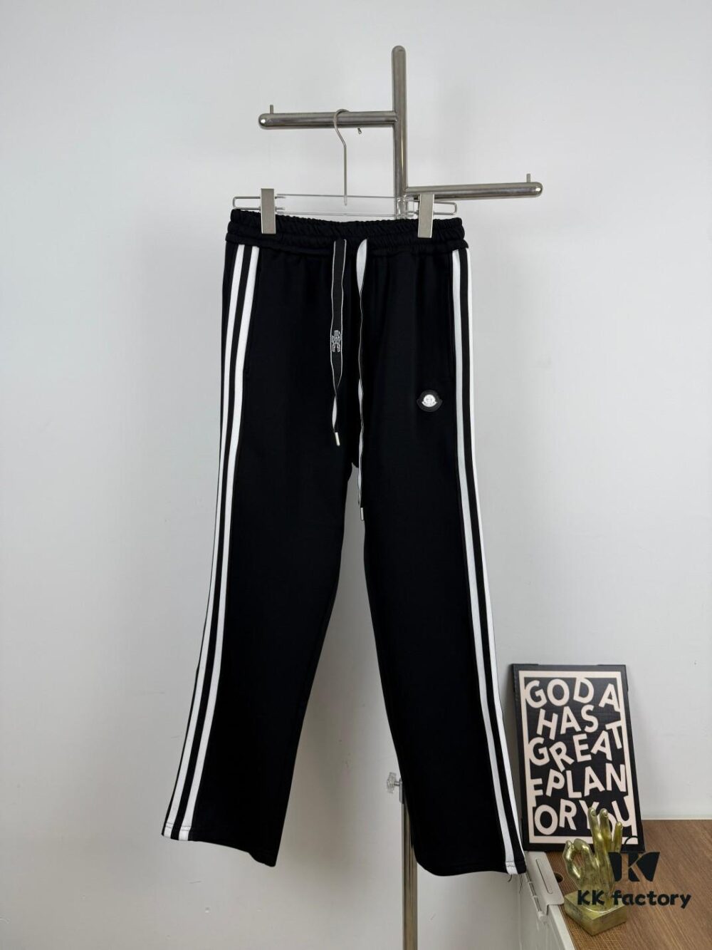 6931a213ccd8ab3d7af96261 New Arrival Moncler Logo Striped Drawstring Straight Leg Sweatpants