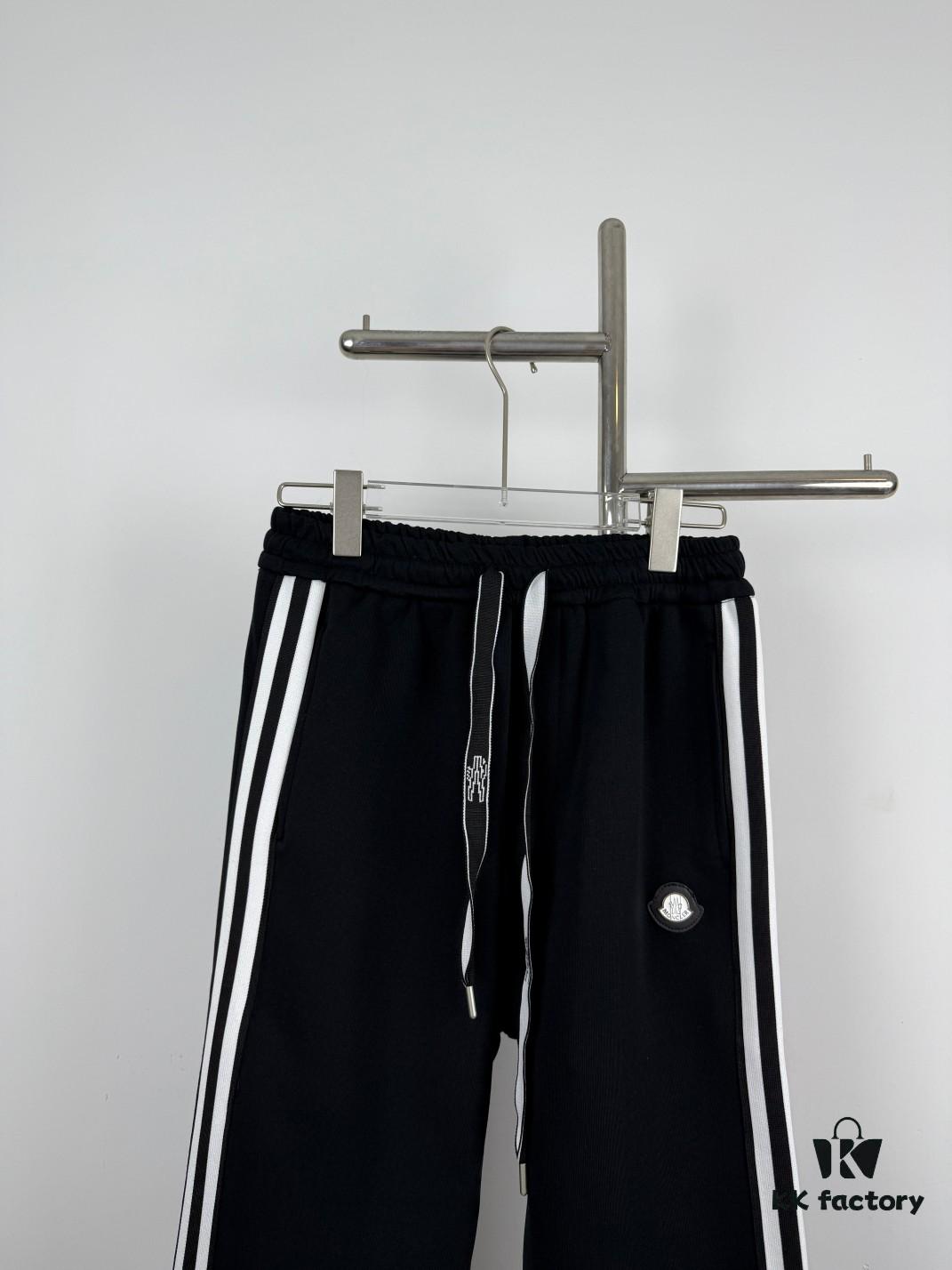 6931a213ccd8ab3d7af96263 New Arrival Moncler Logo Striped Drawstring Straight Leg Sweatpants
