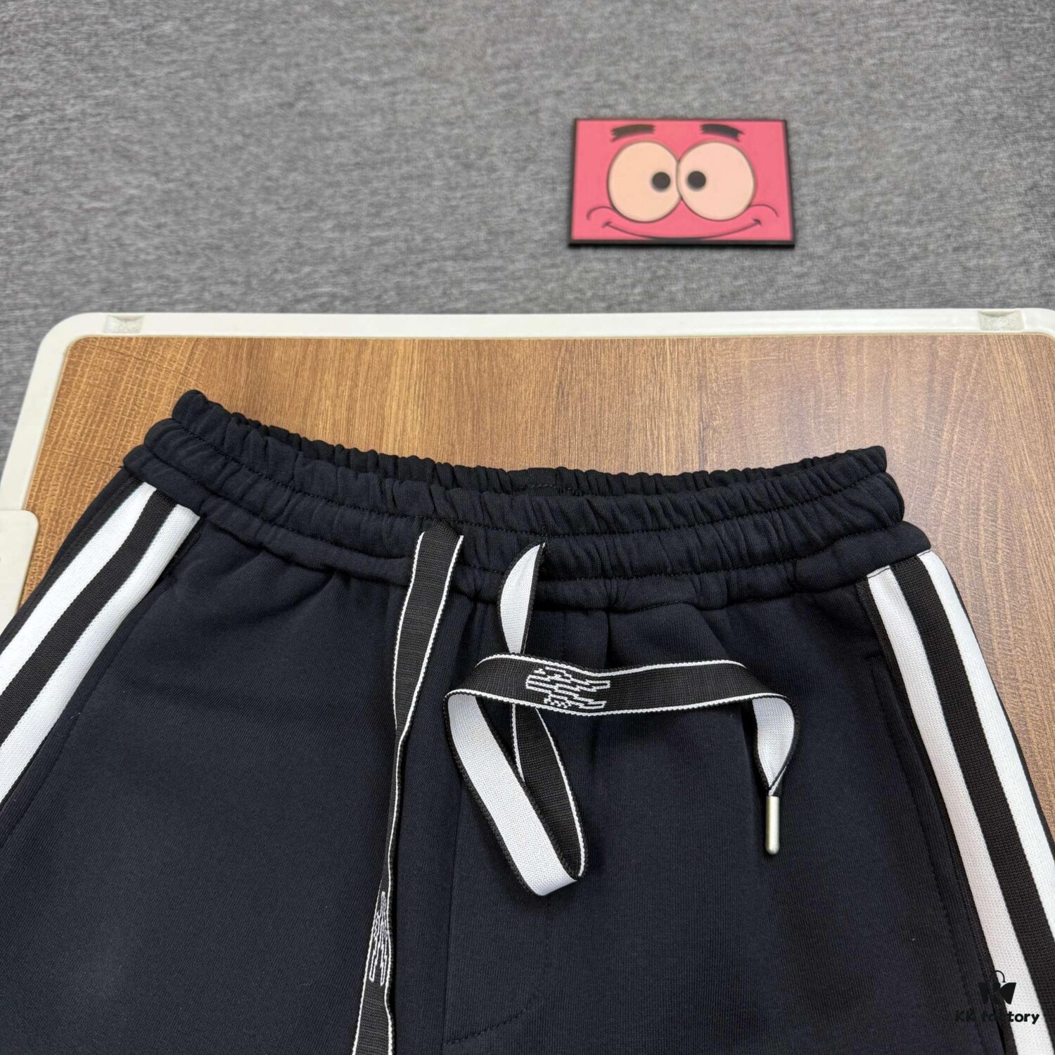 6931a213ccd8ab3d7af96266 New Arrival Moncler Logo Striped Drawstring Straight Leg Sweatpants