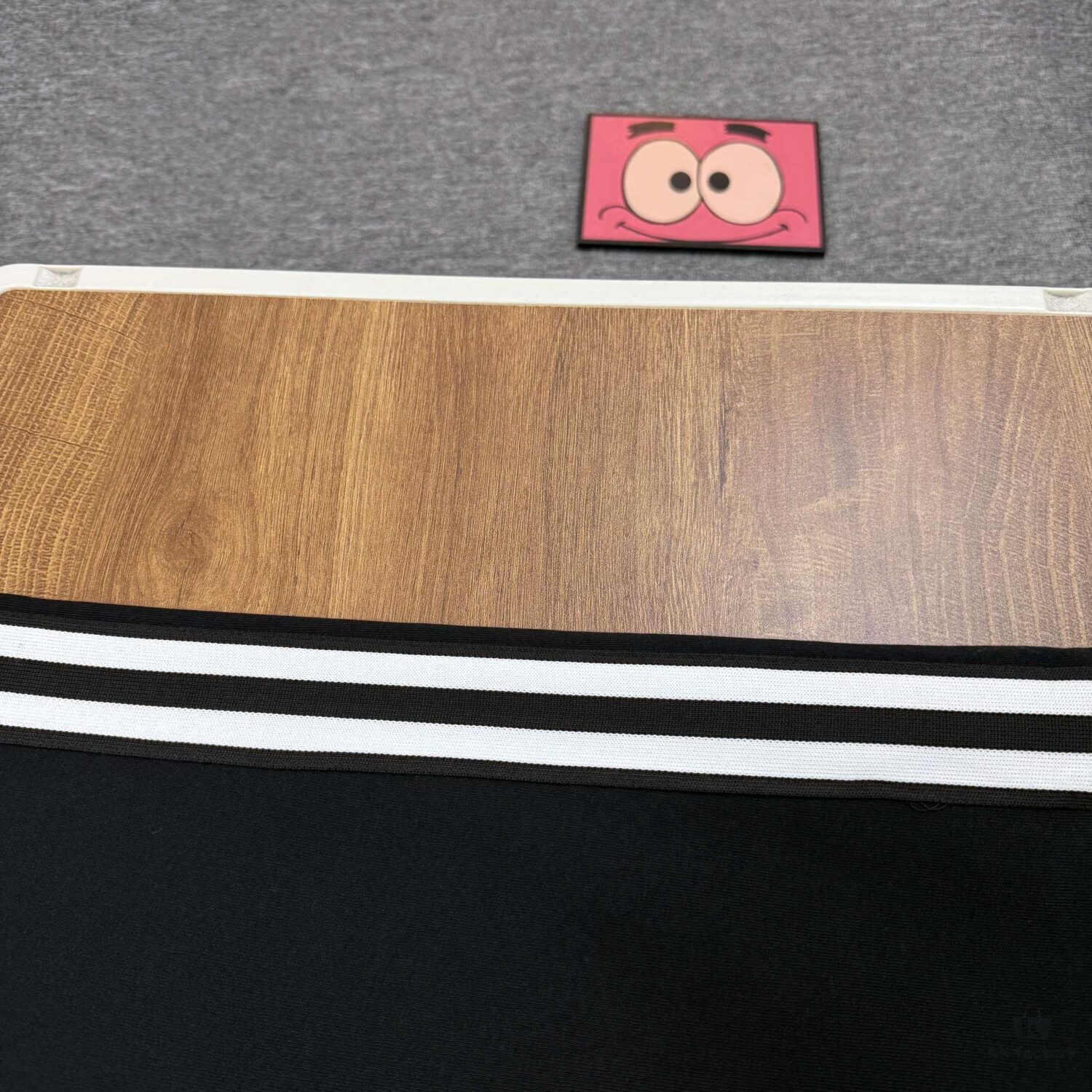 6931a213ccd8ab3d7af96269 New Arrival Moncler Logo Striped Drawstring Straight Leg Sweatpants