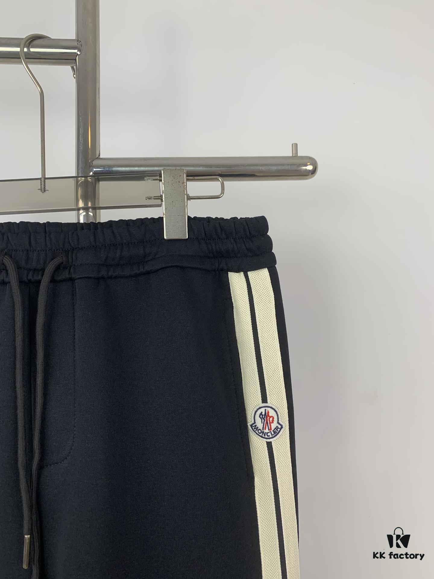 6931a213ccd8ab3d7af9626e New Arrival Moncler Logo-Strip Offset Drawstring Straight Leg Pants, Heavyweight 450g Double-Yarn Composite Fabric Sweatpants