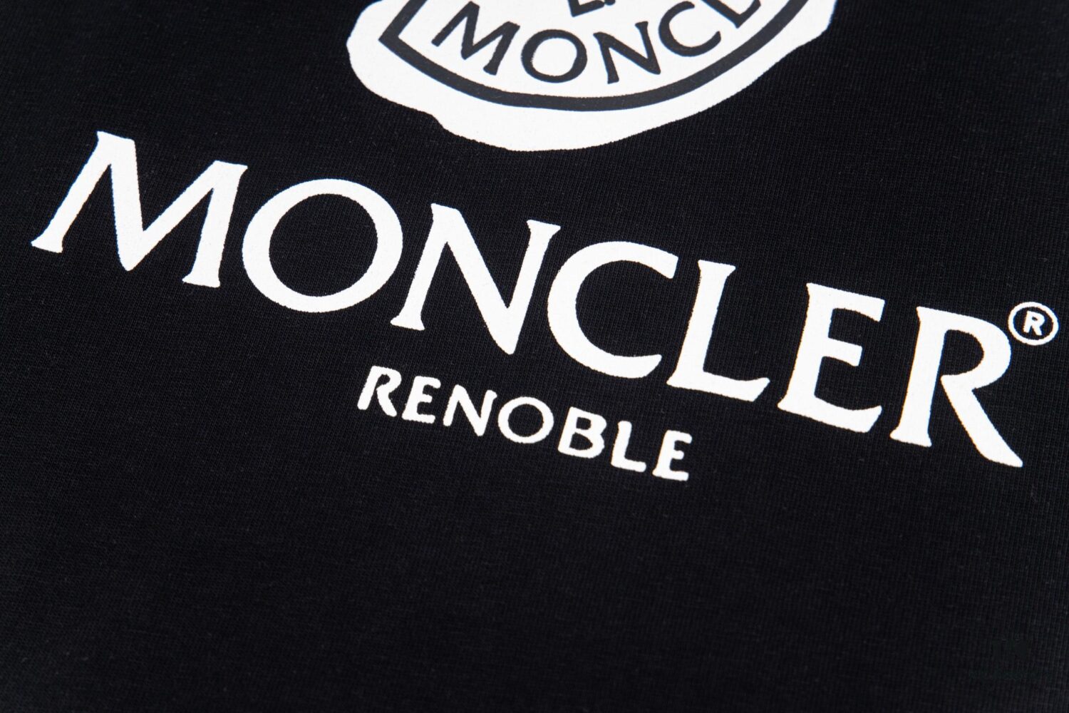 6931a21cccd8ab3d7af96319 Moncler Minimalist Letter Logo Print Short Sleeve T-Shirt