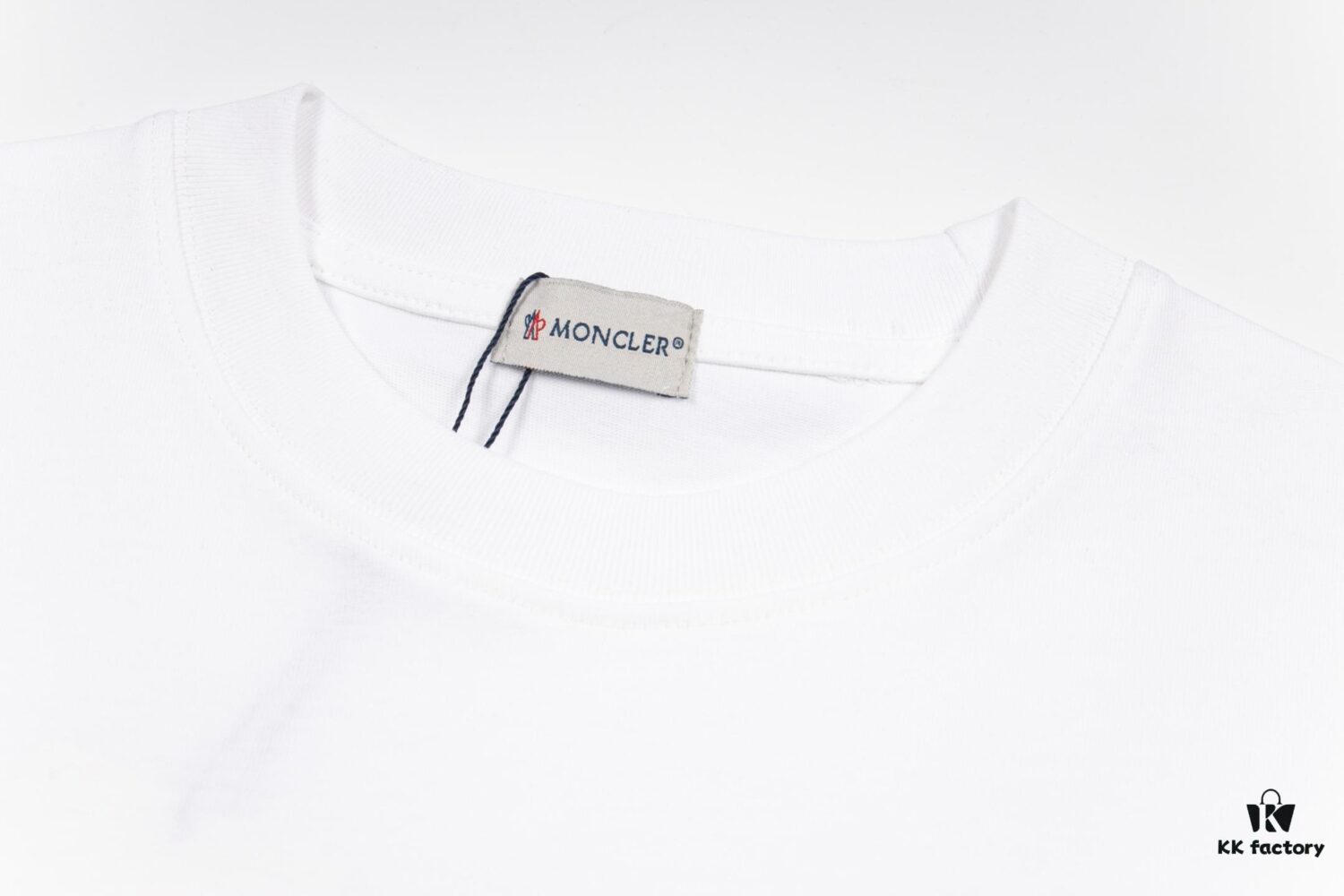 6931a21dccd8ab3d7af96322 Moncler Minimalist Letter Logo Print Short Sleeve T-Shirt