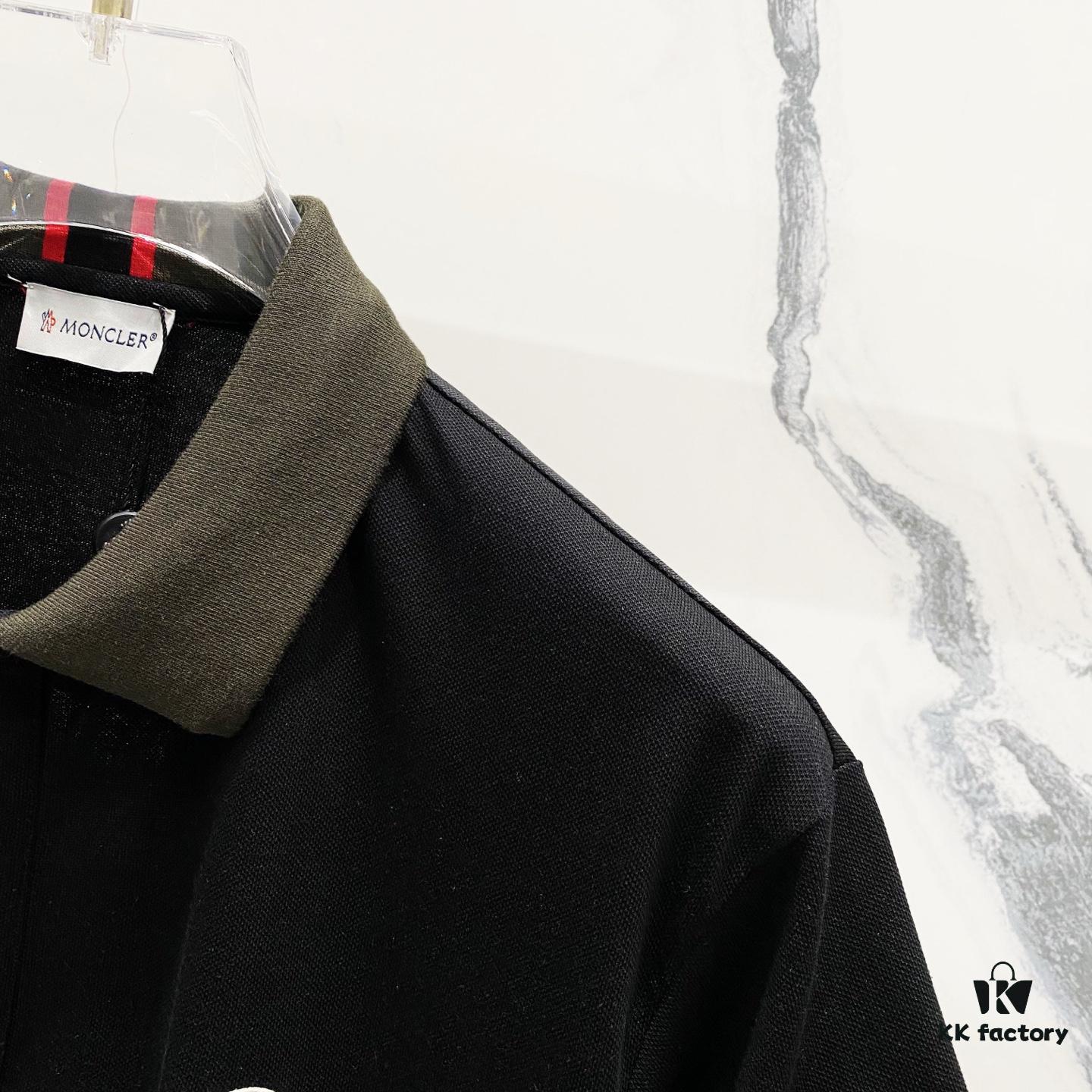 6931a222ccd8ab3d7af9637a MONCLER Turn-down Polo Shirt with Contrast Collar and Brand Logo Badge