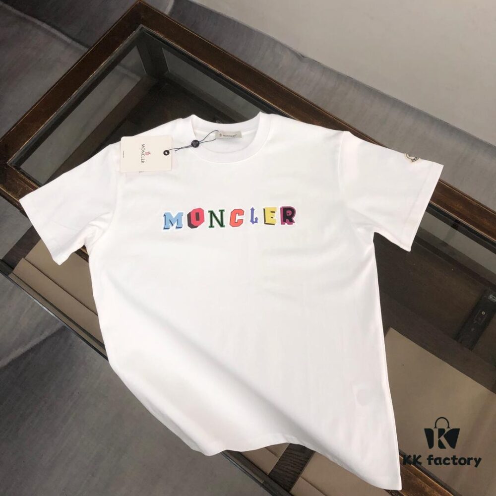 6931a227ccd8ab3d7af963e6 Moncler 25SS Summer New Arrival Round Neck Short-Sleeve T-Shirt, 270g Premium Cotton Fabric with Excellent Hand Feel and Quality, Slim Tailored Design, Clean and Sharp Cut, Exquisite Stitching, Superb Silhouette and Outstanding Breathability, Stylish and Versatile for All Ages – Essential Wardrobe Piece for Men