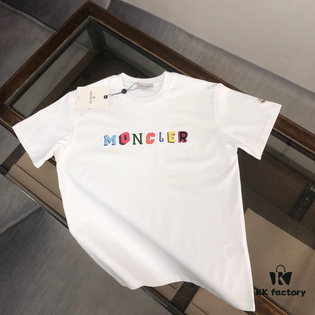6931a227ccd8ab3d7af963e6 Moncler 25SS Summer New Arrival Round Neck Short-Sleeve T-Shirt, 270g Premium Cotton Fabric with Excellent Hand Feel and Quality, Slim Tailored Design, Clean and Sharp Cut, Exquisite Stitching, Superb Silhouette and Outstanding Breathability, Stylish and Versatile for All Ages – Essential Wardrobe Piece for Men