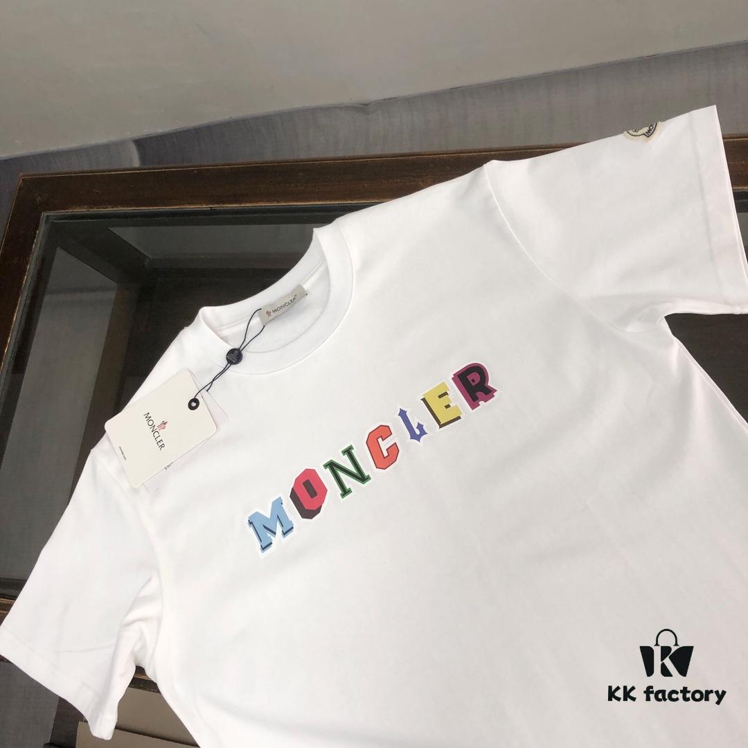 6931a227ccd8ab3d7af963e7 Moncler 25SS Summer New Arrival Round Neck Short-Sleeve T-Shirt, 270g Premium Cotton Fabric with Excellent Hand Feel and Quality, Slim Tailored Design, Clean and Sharp Cut, Exquisite Stitching, Superb Silhouette and Outstanding Breathability, Stylish and Versatile for All Ages – Essential Wardrobe Piece for Men