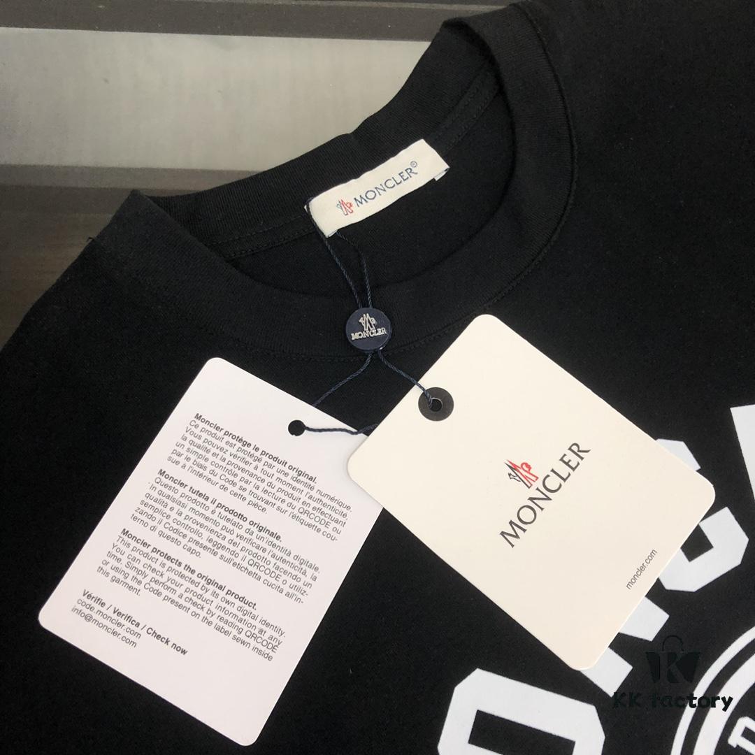 6931a228ccd8ab3d7af963fd Moncler 25SS Summer New Arrival Round Neck Short-Sleeve T-Shirt, 270g Heavyweight Premium Cotton Fabric with Perfect Hand Feel and Texture, Slim Tailored Design, Clean and Sharp Cut, Exquisitely Stitched, Excellent Fit and Superior Breathability, Stylish and Versatile for All Ages – A Must-Have Wardrobe Essential for Men