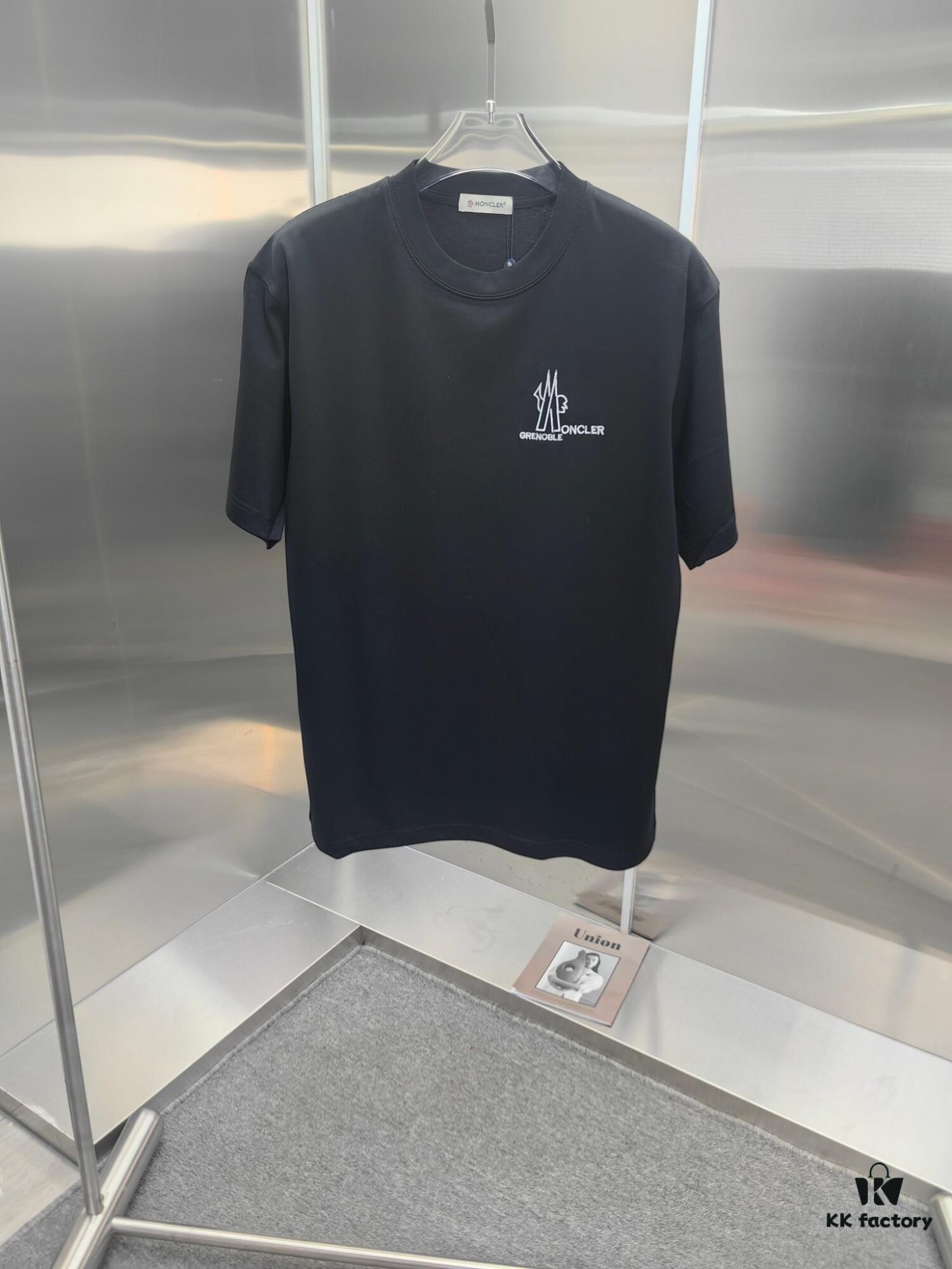 6931a22accd8ab3d7af9641f Mon*cle MO*CLER Embroidered Premium Version Short Sleeve T-Shirt
