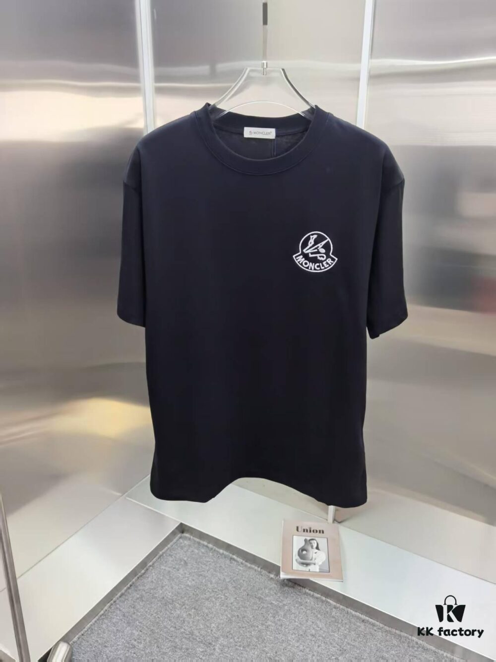 6931a22dccd8ab3d7af96459 Mon*cle MO*CLER Embroidered Premium Version Short Sleeve T-Shirt