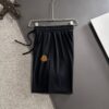 6931a240ccd8ab3d7af9652a High-End Moncler 2025 Spring/Summer New Elastic Waist Casual Solid Color Loose Shorts