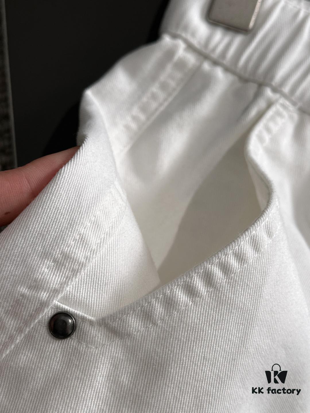 6931a242ccd8ab3d7af96550 Moncler 2025 Spring and Summer New Arrival Elastic Waist Casual Pants, Lightweight Custom Counter Fabric, Highly Breathable and Comfortable, Exquisite Details, Brand-Driven Design Concept Reflecting High Quality, Smooth and Soft Touch