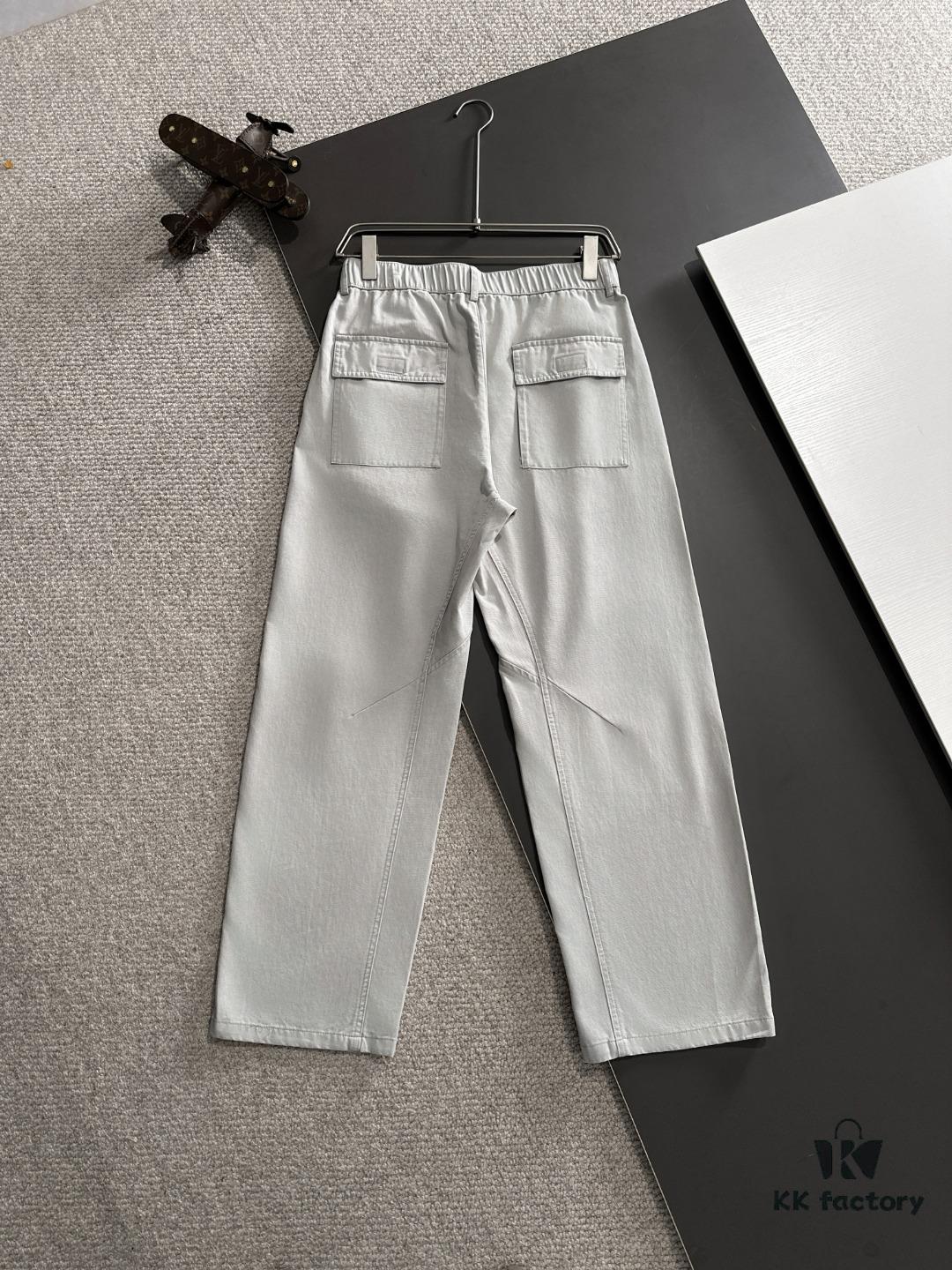 6931a243ccd8ab3d7af9655f Moncler 2025 Spring and Summer New Arrival Elastic Waist Casual Pants, Thin Style Custom Counter Fabric, Highly Breathable and Comfortable, Exquisite Details, Brand Design Concept Reflecting High Quality, Soft and Smooth Hand Feel, Presenting a Leisure Cut with Excellent Fit
