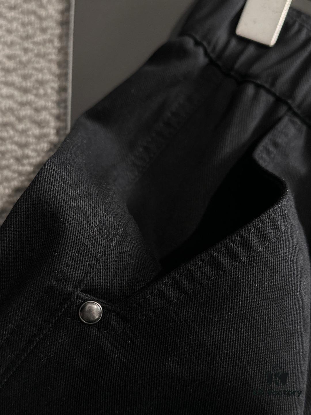 6931a244ccd8ab3d7af9656c Moncler 2025 Spring/Summer New Elastic Waist Casual Pants, Lightweight Custom Fabric from Cabinet, Highly Breathable and Comfortable, Exquisite Details, Brand Design Concept Reflecting High Quality, Soft and Delicate Touch
