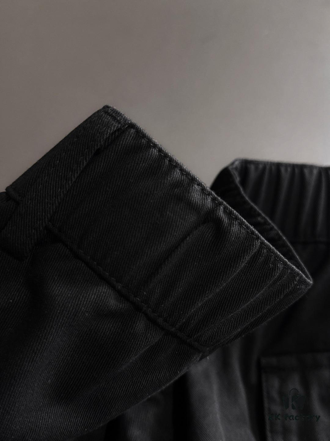 6931a244ccd8ab3d7af9656d Moncler 2025 Spring/Summer New Elastic Waist Casual Pants, Lightweight Custom Fabric from Cabinet, Highly Breathable and Comfortable, Exquisite Details, Brand Design Concept Reflecting High Quality, Soft and Delicate Touch