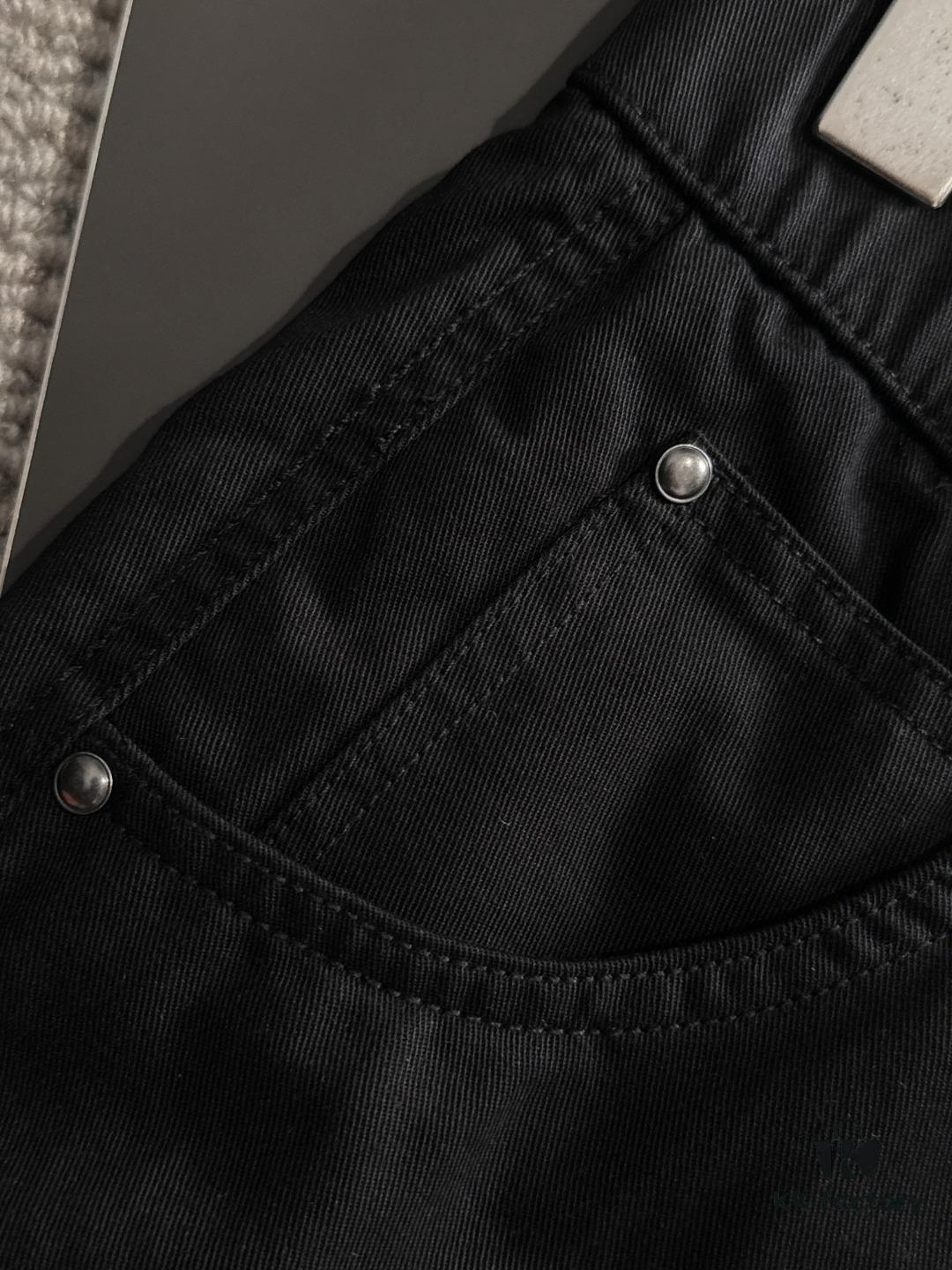 6931a245ccd8ab3d7af96587 Moncler 2025 Spring and Summer New Arrival Elastic Waist Casual Pants, Thin Style Custom Counter Fabric, Highly Breathable and Comfortable, Exquisite Details, Brand-Oriented Design Concept Reflecting High Quality, Smooth and Soft Touch