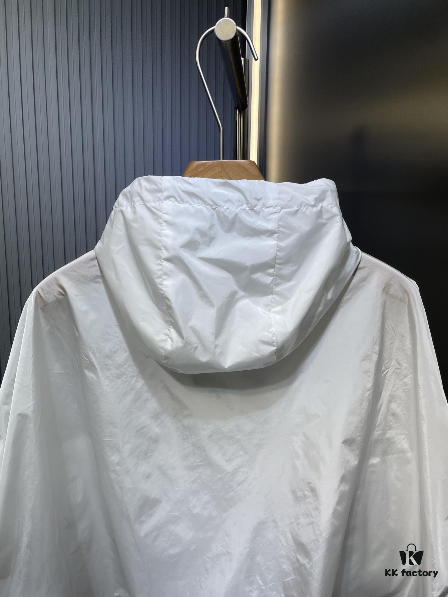6931a246ccd8ab3d7af9659b Moncle 2024 Spring/Summer New Arrival Original Order High-End Quality! Premium Windproof Fabric with Structured Texture, Adorable Youthful Sporty Style, Classic Tailcoat Design with Loose Fit, Extremely Comfortable and Breathable – Must-Have Item for Elegant Ladies