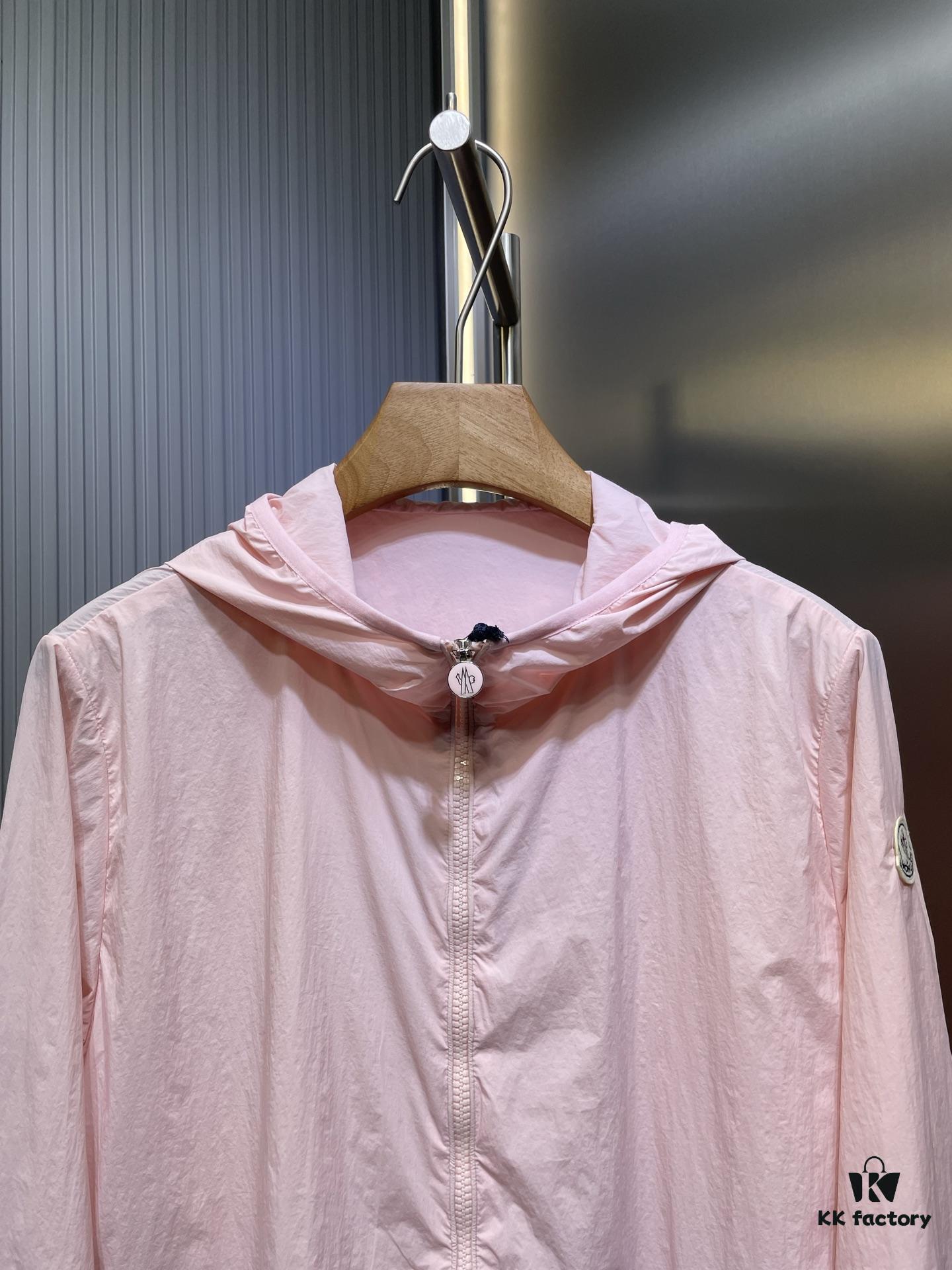 6931a248ccd8ab3d7af965bb High-Quality Bestseller MO*CLER 24 Spring/Summer New Arrival Sun Protection Windbreaker – Official Website Synchronized, Imported Memory Silk Fabric, Lightweight and Breathable